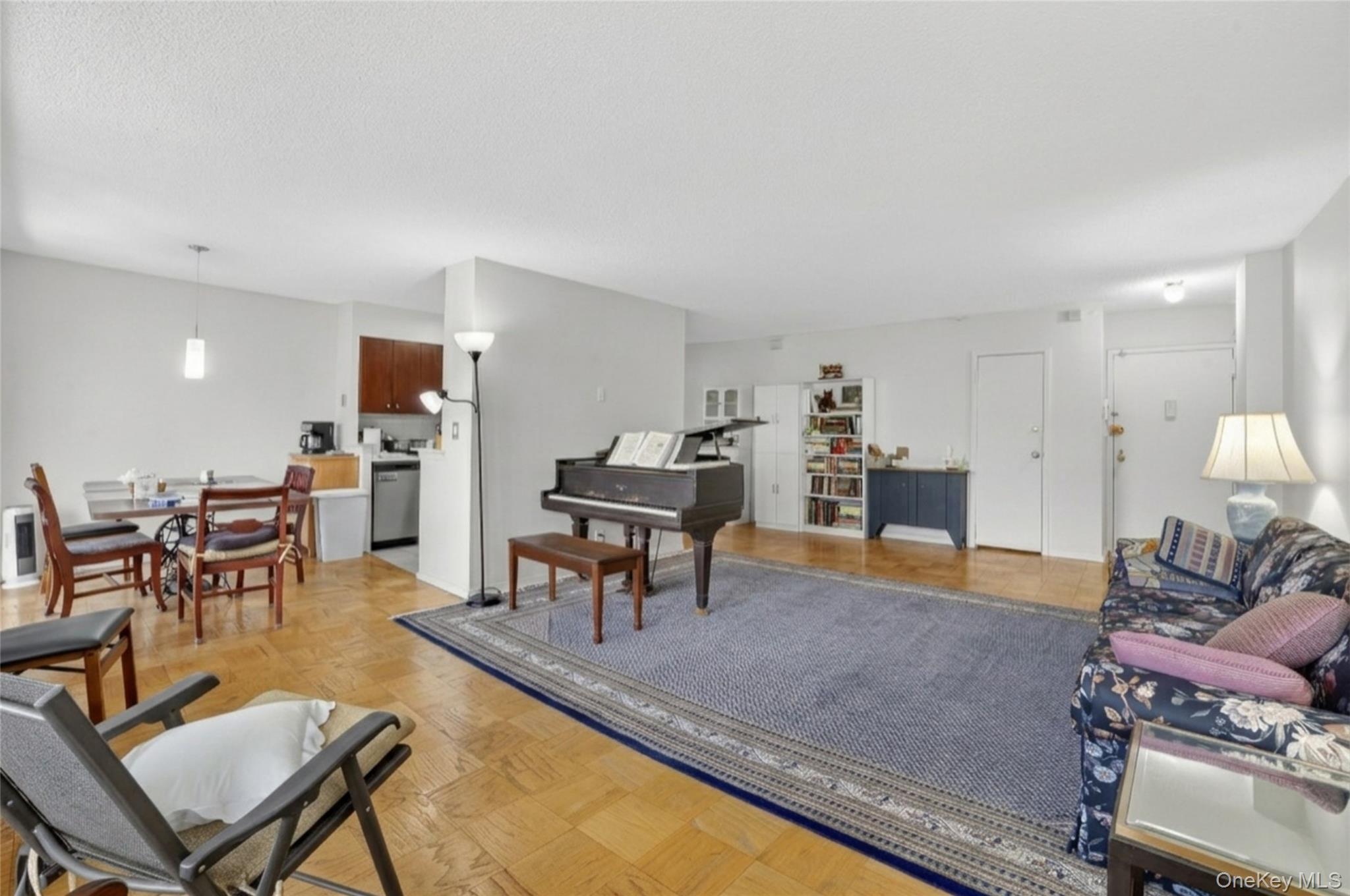 15 Stewart Place 7h Property Photo 5