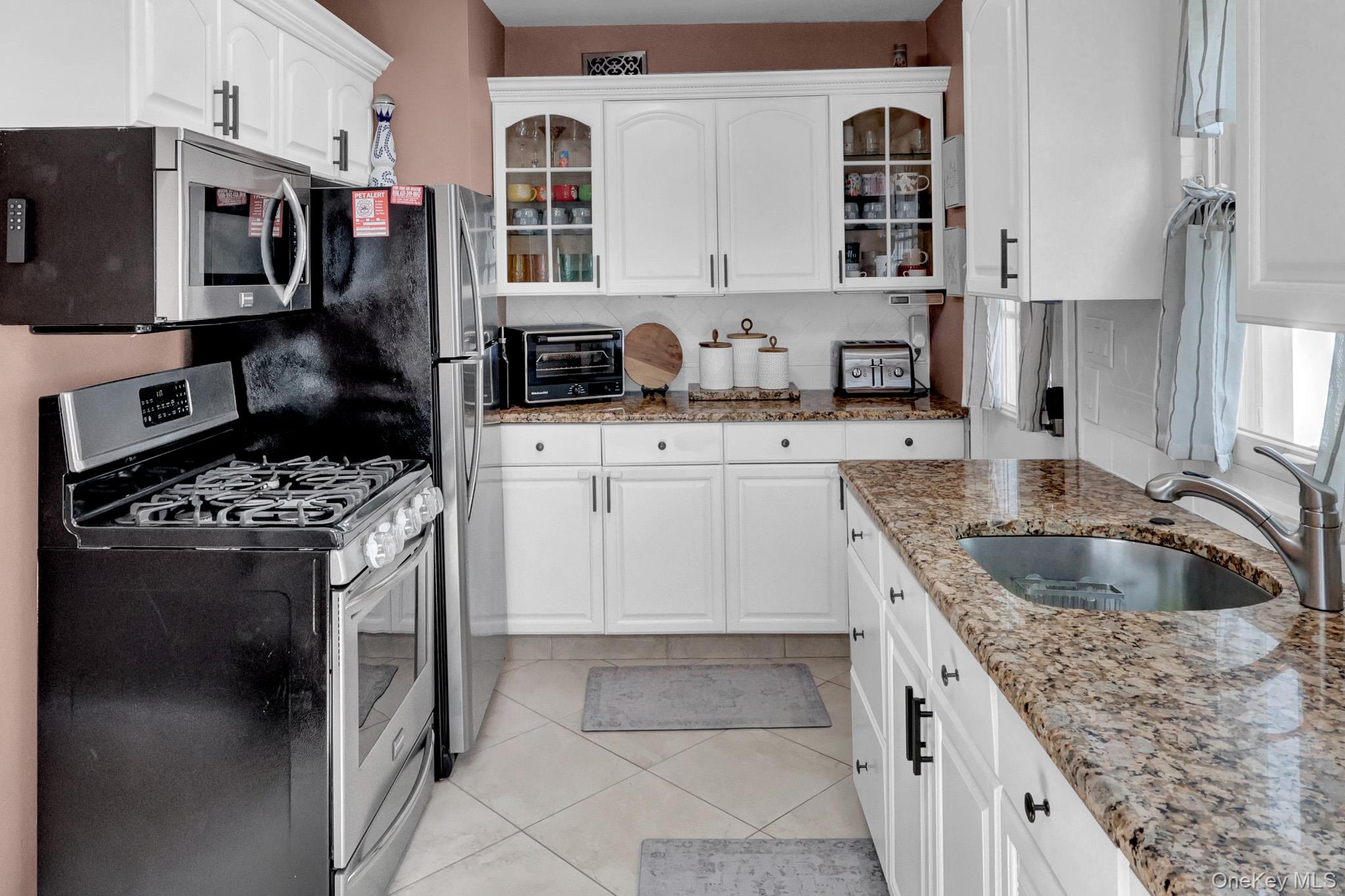 31 Locust Avenue Property Photo 14