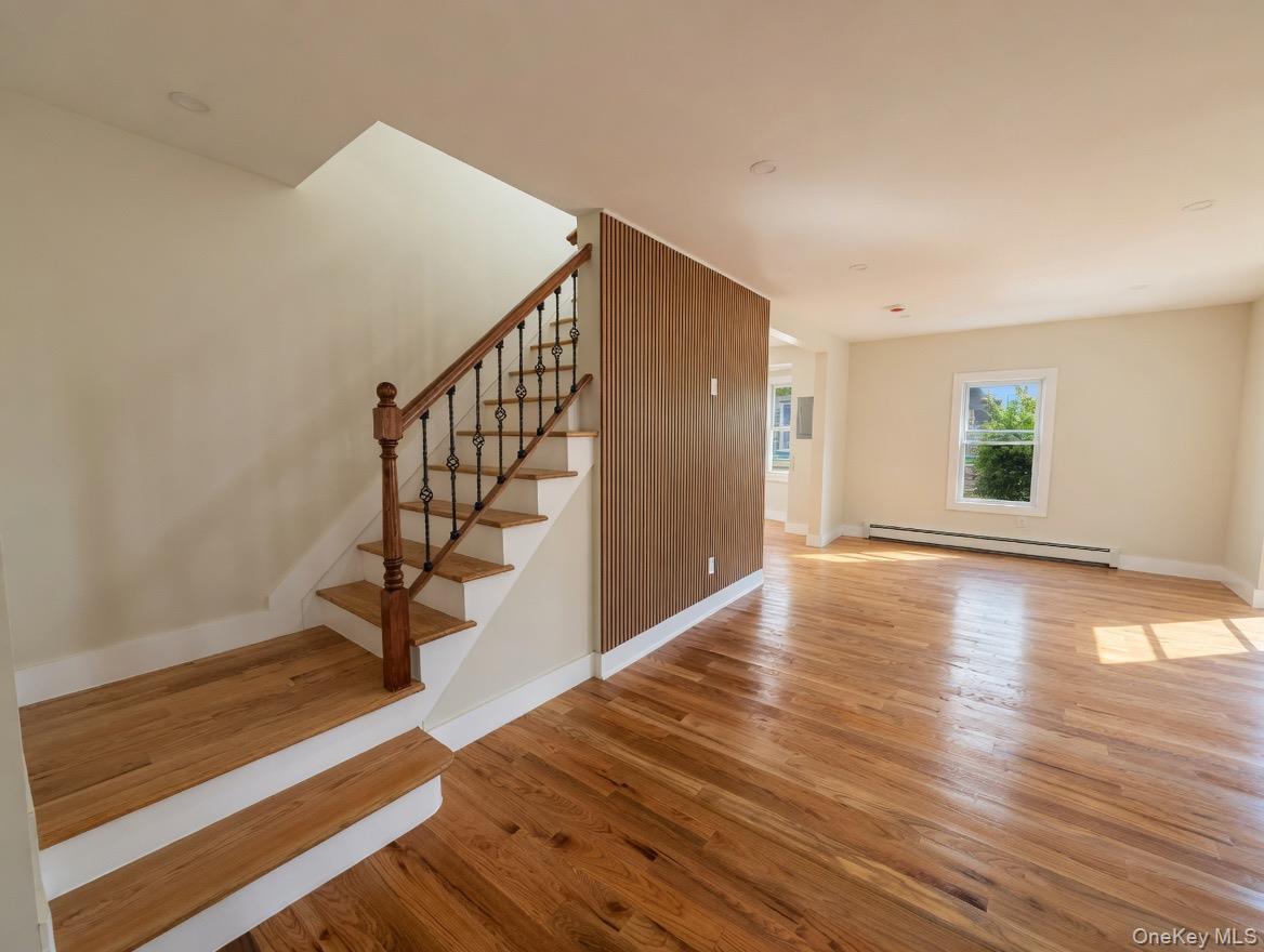119-48 190th Street Property Photo 3
