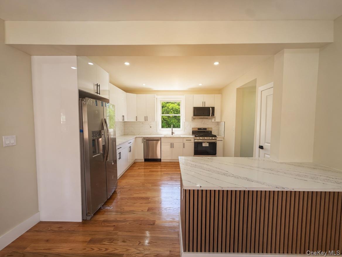 119-48 190th Street Property Photo 8