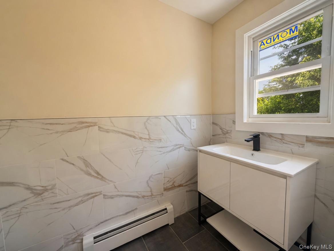 119-48 190th Street Property Photo 20
