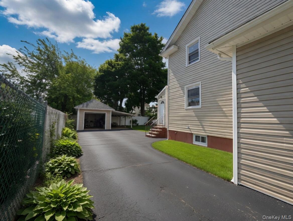 119-48 190th Street Property Photo 28