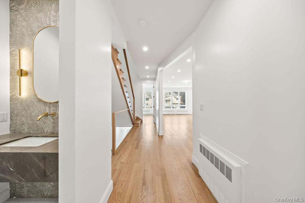 62 Blauvelt Road 202 Property Photo 6