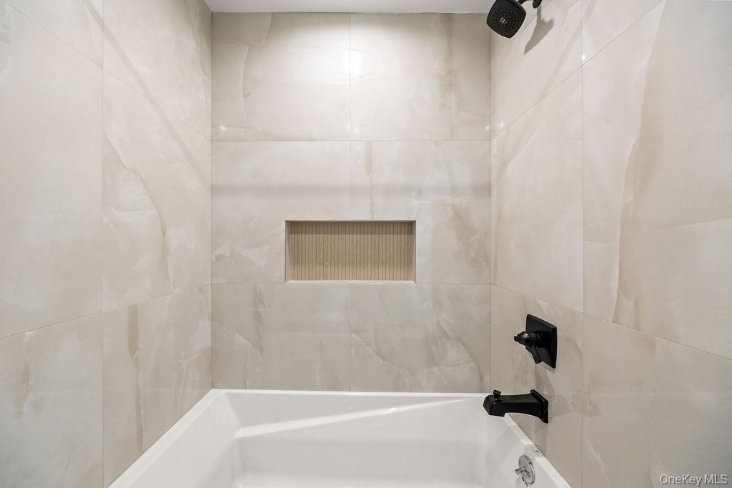 62 Blauvelt Road 202 Property Photo 25