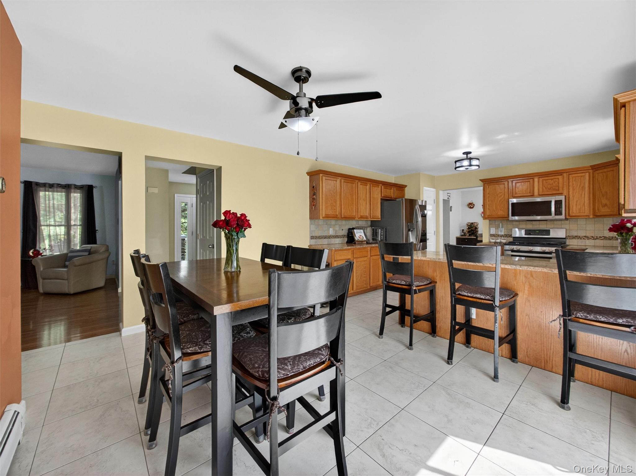 15 Central Highway Property Photo 14