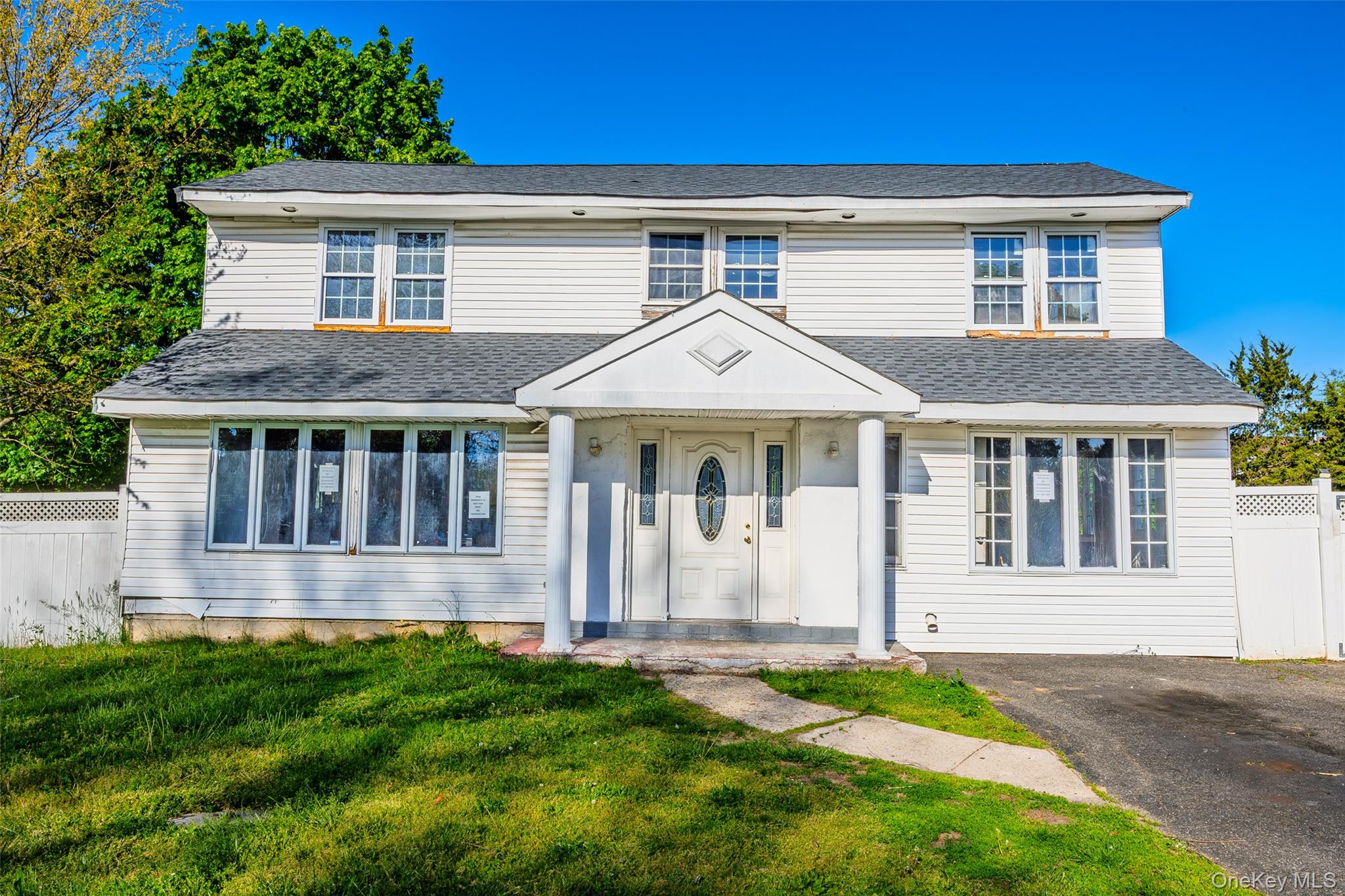 147 Branch Avenue Property Photo 1