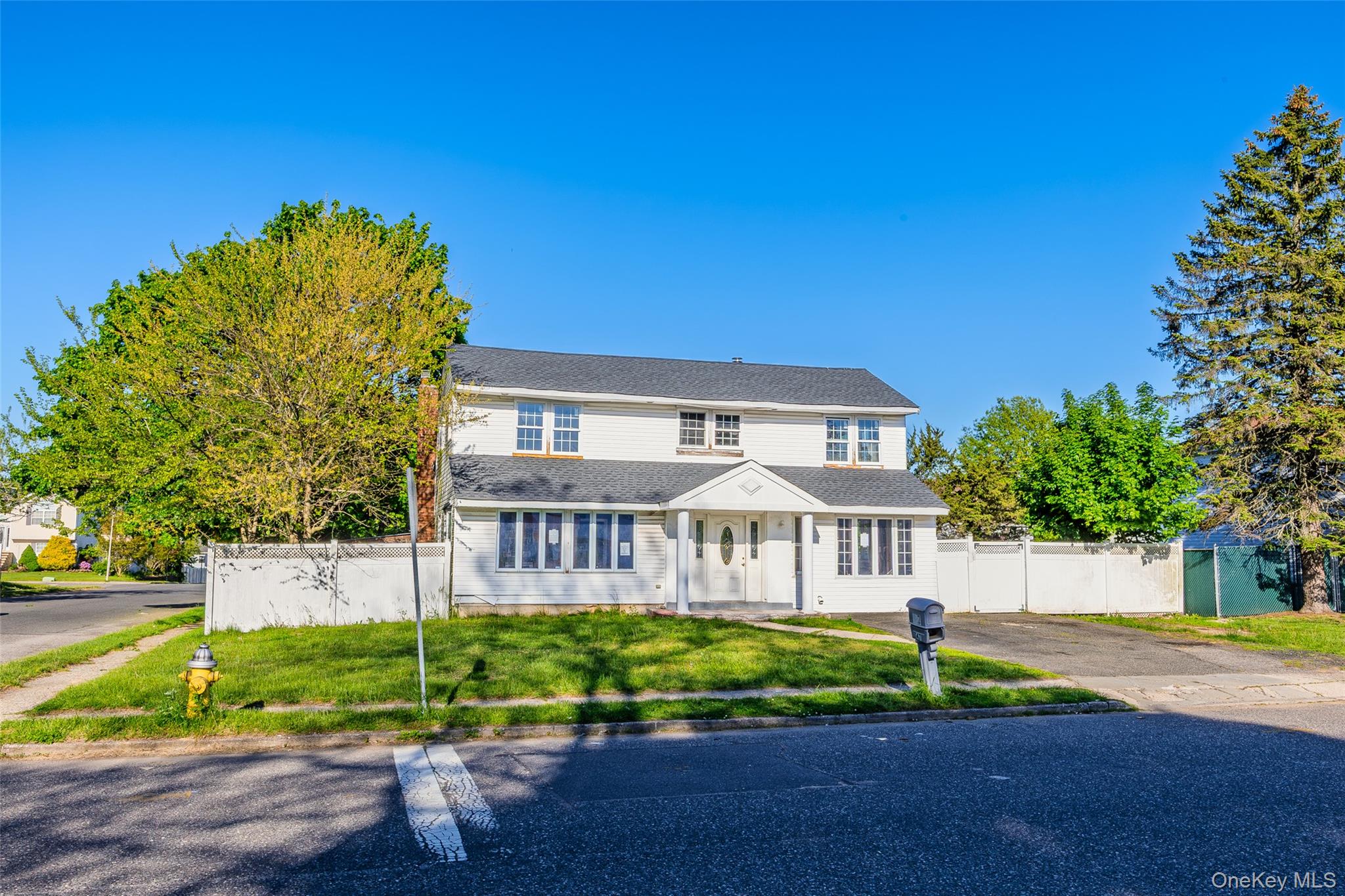 147 Branch Avenue Property Photo 3