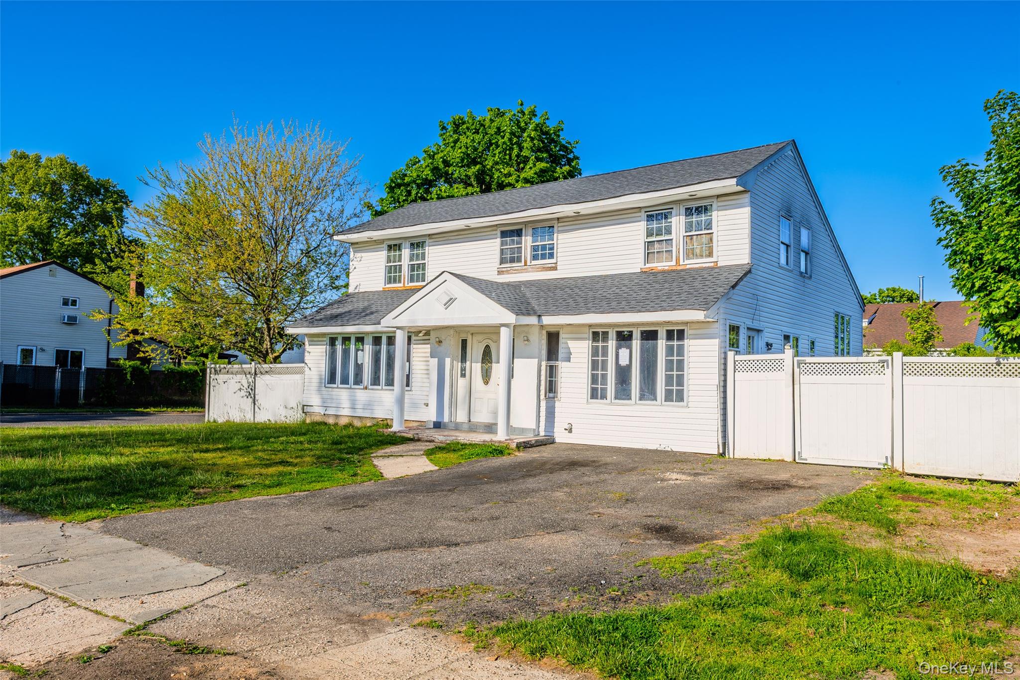 147 Branch Avenue Property Photo 5