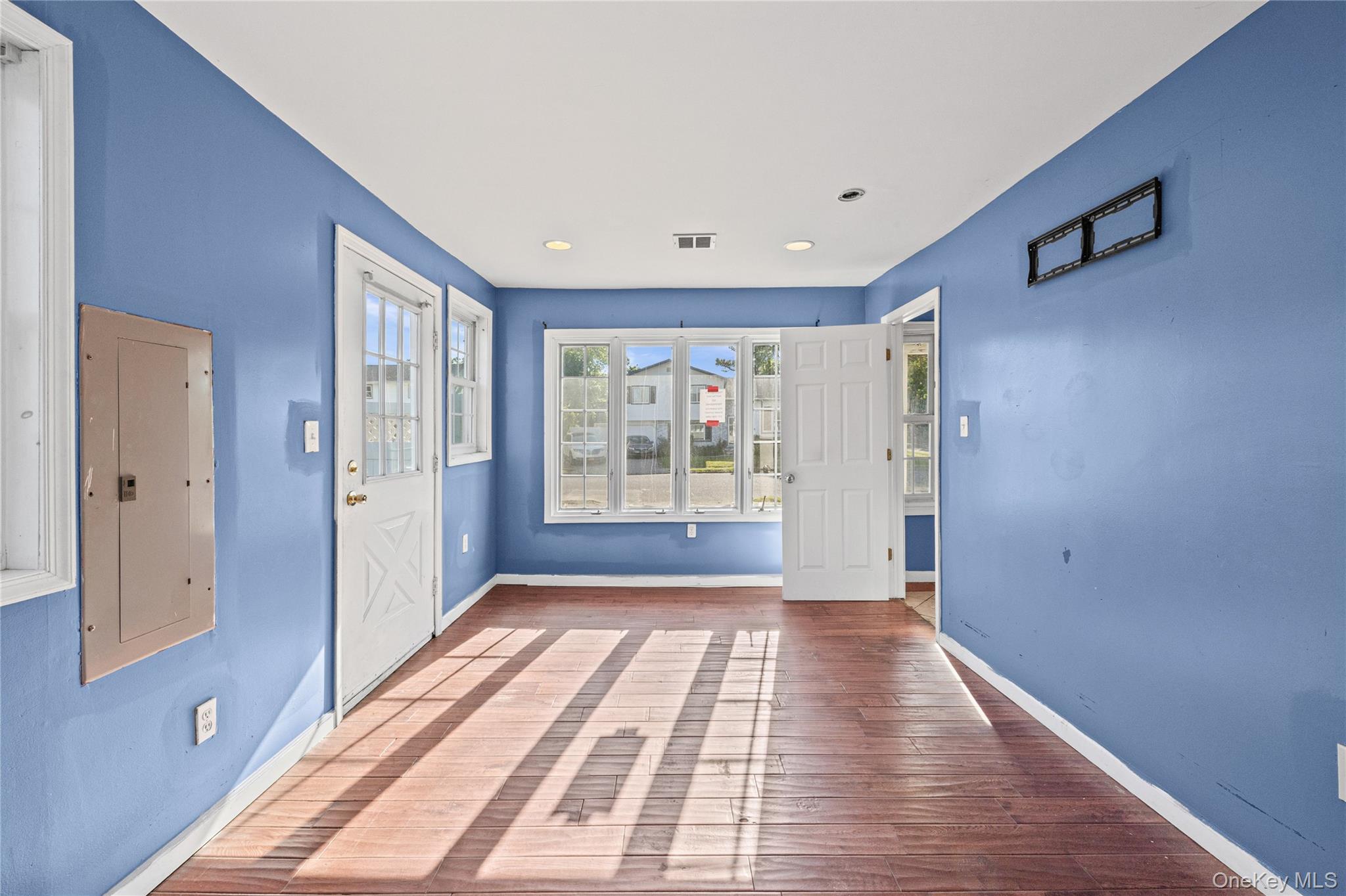 147 Branch Avenue Property Photo 18