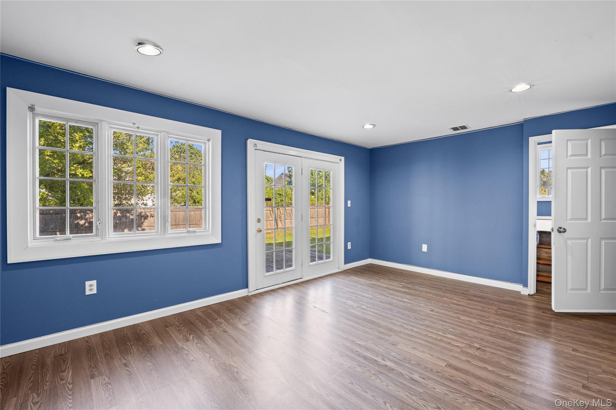 147 Branch Avenue Property Photo 21