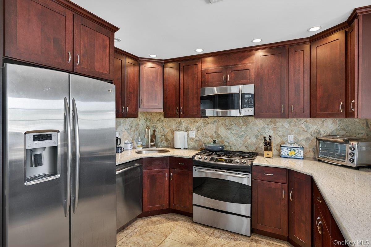 20 Bayview Lane Property Photo 10