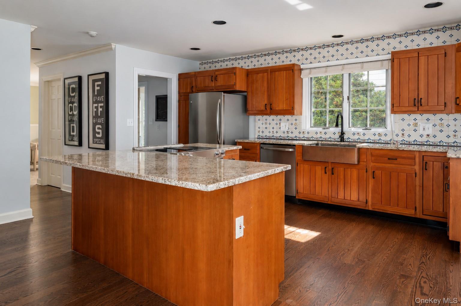 5 Willow Run Road Property Photo 12