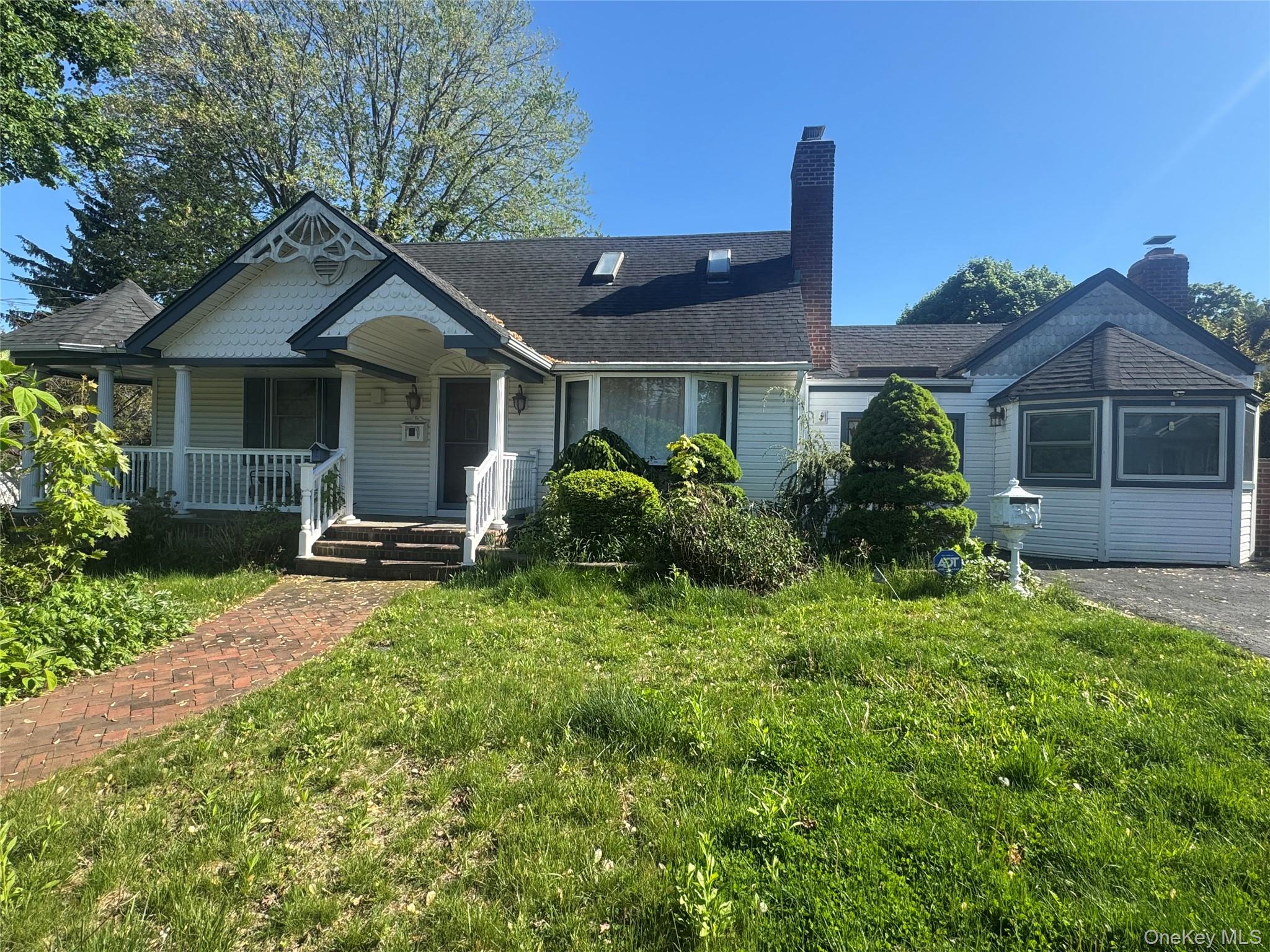 7 Dawes Avenue Property Photo 1