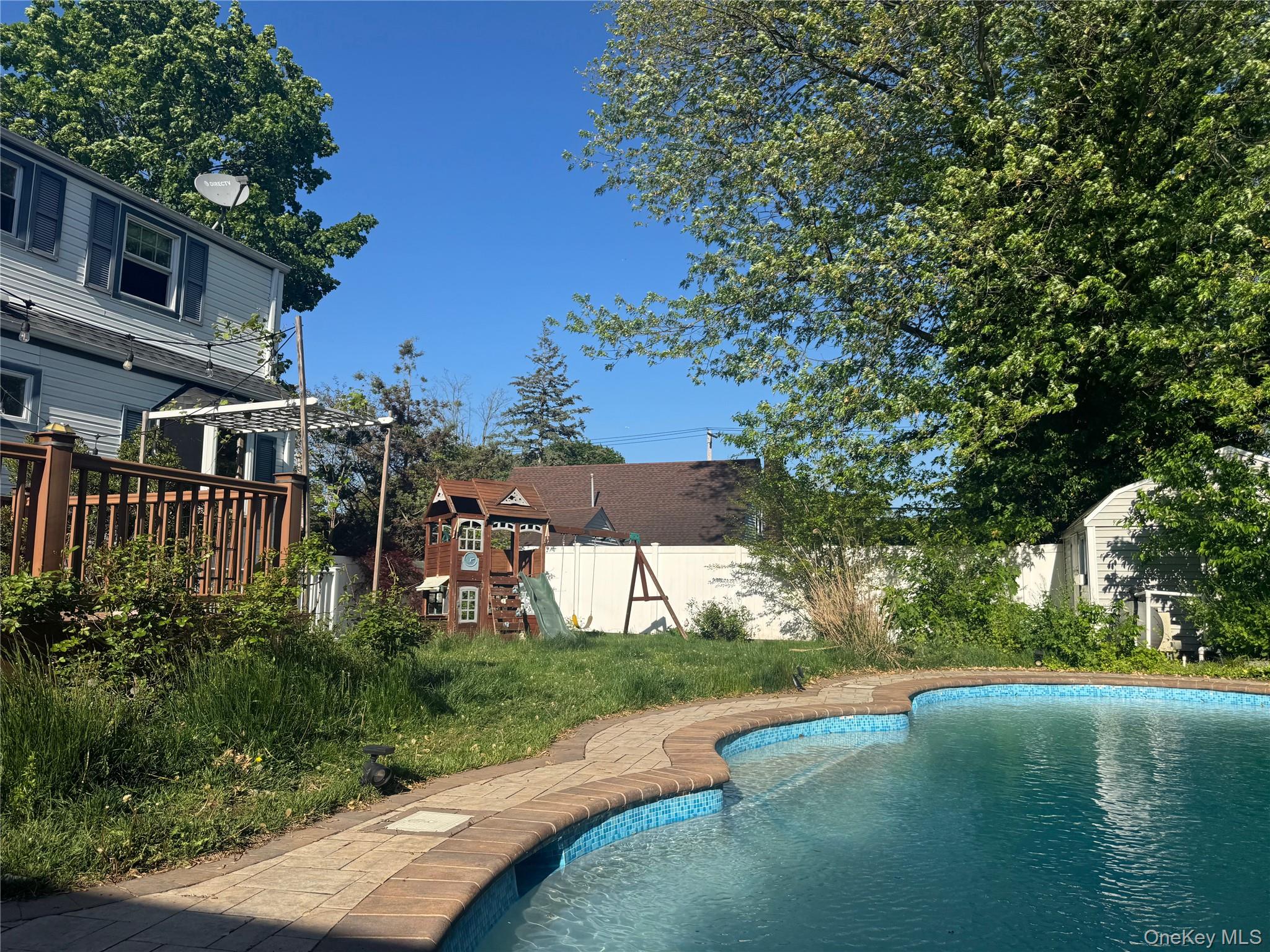 7 Dawes Avenue Property Photo 23