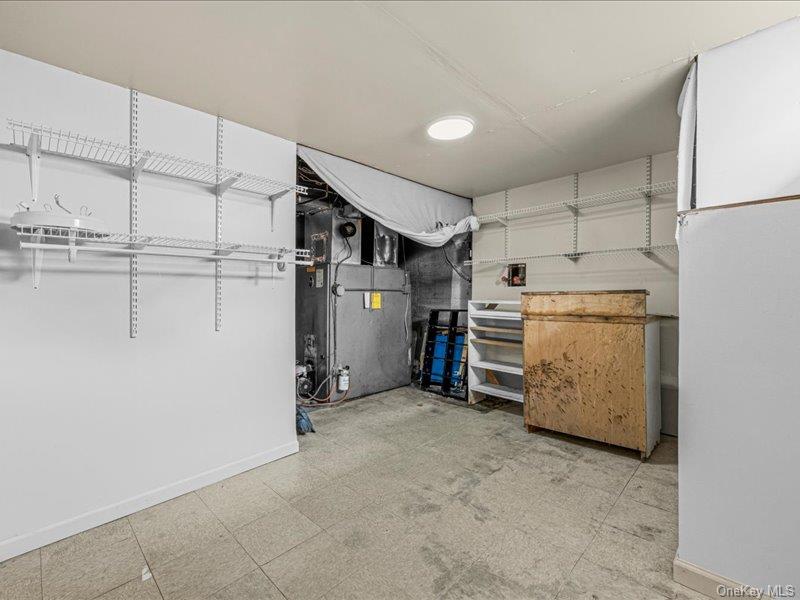 98 Lincoln Street Property Photo 26