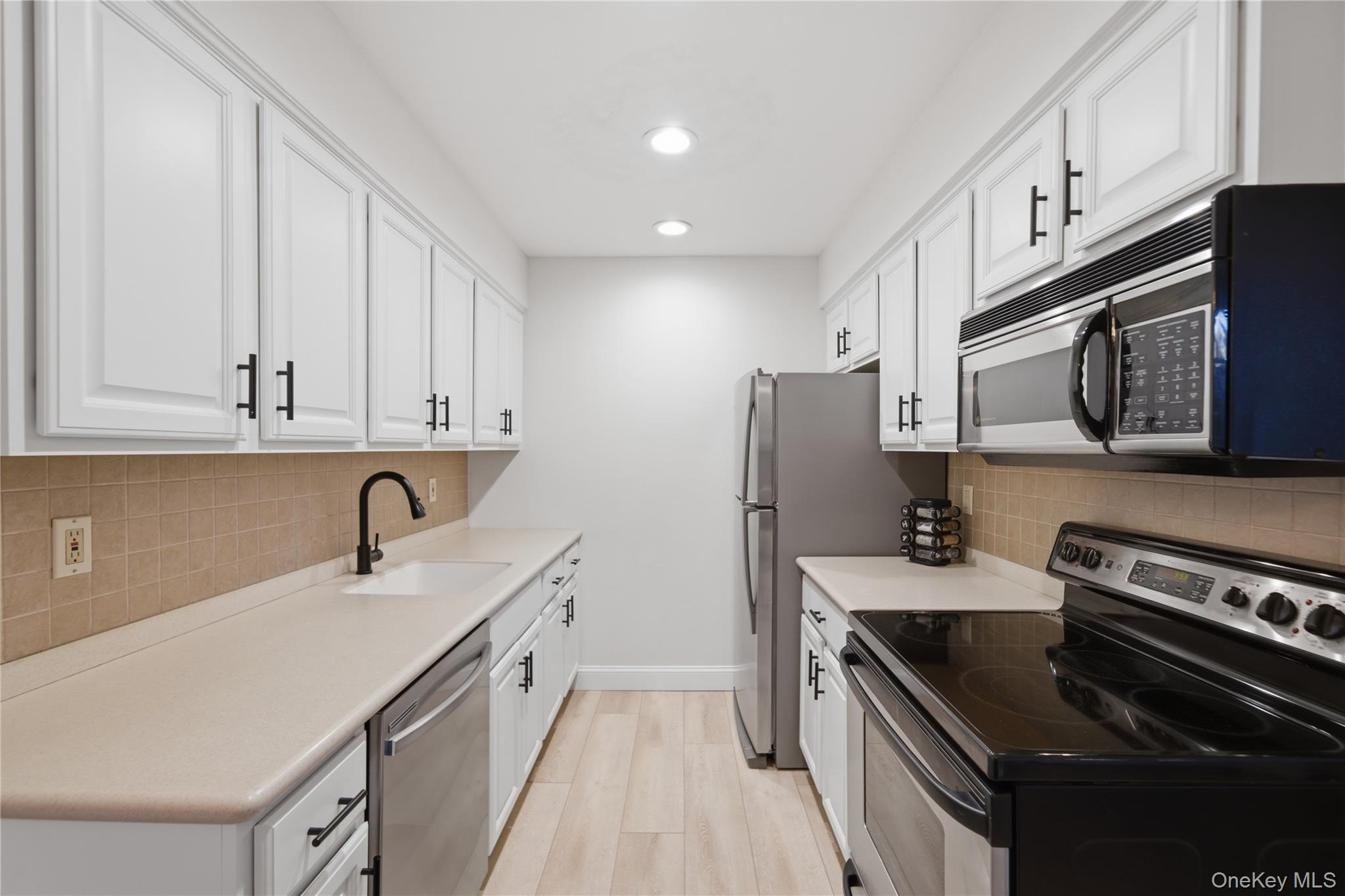 183 Millard Avenue 183 Property Photo 7