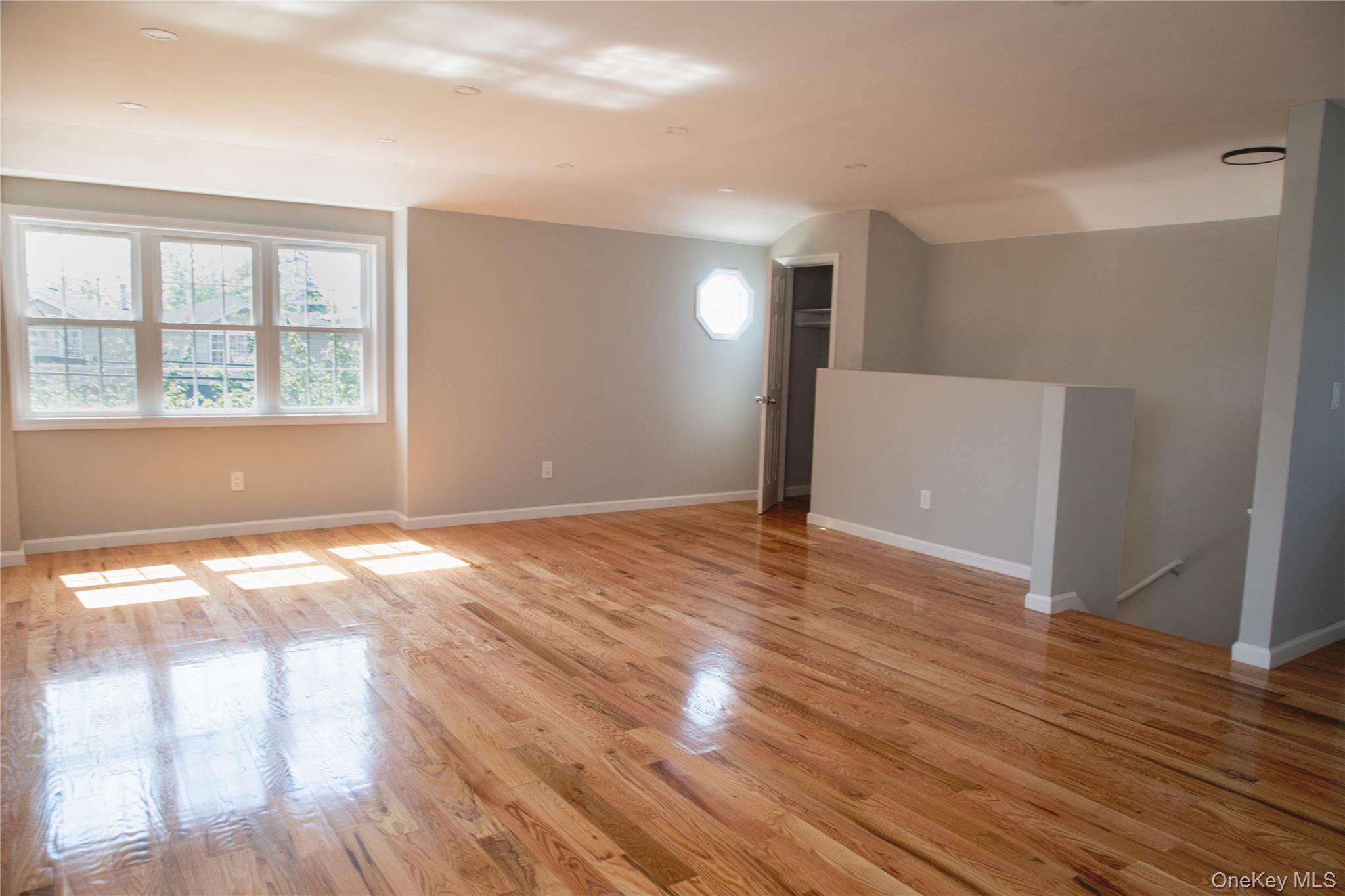 14514 226th Street Property Photo 9