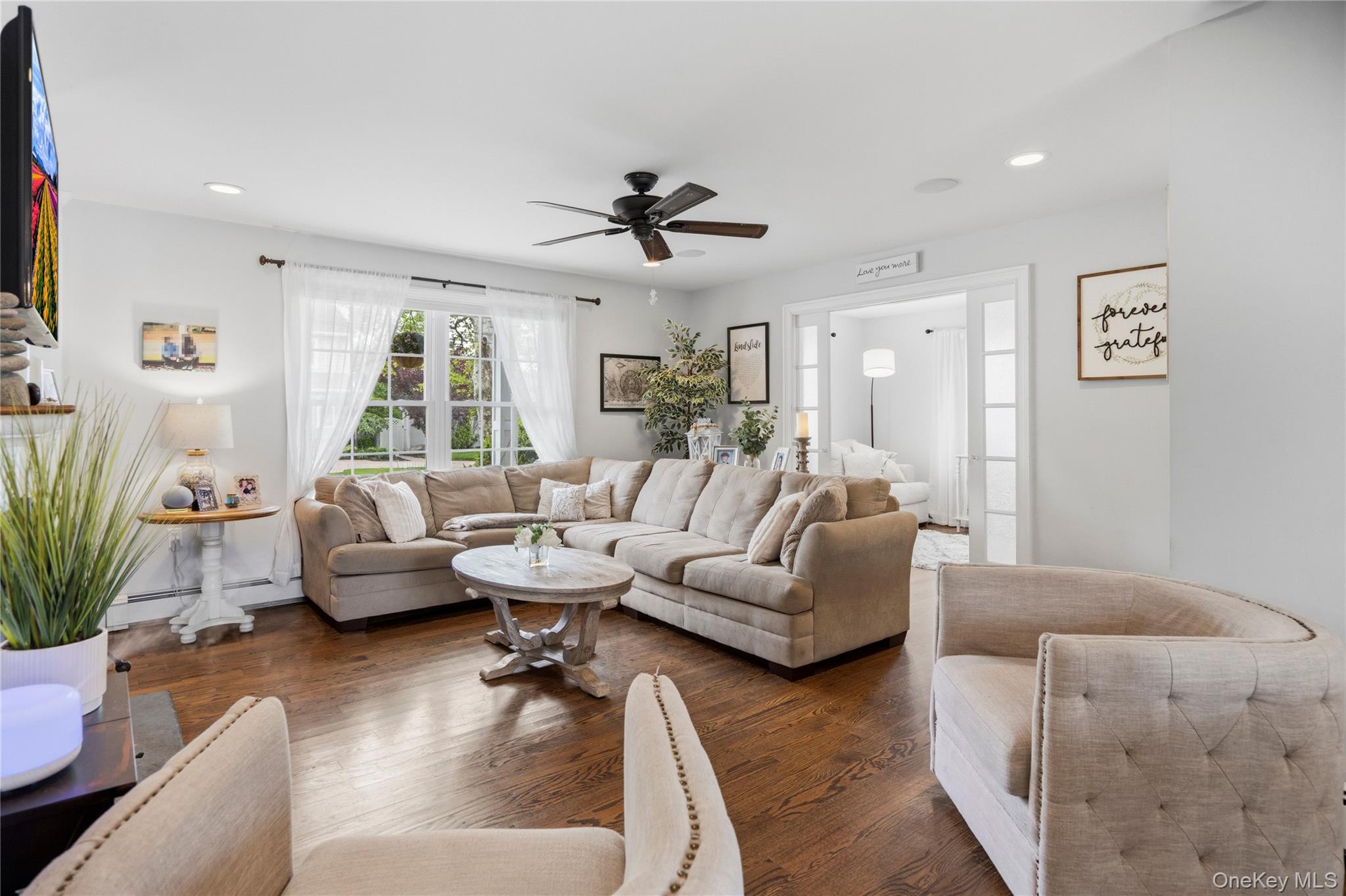 9 Lagoon Boulevard Property Photo 13