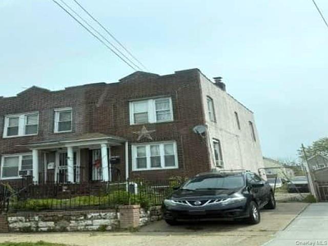 114-35 Inwood Street Property Photo 1