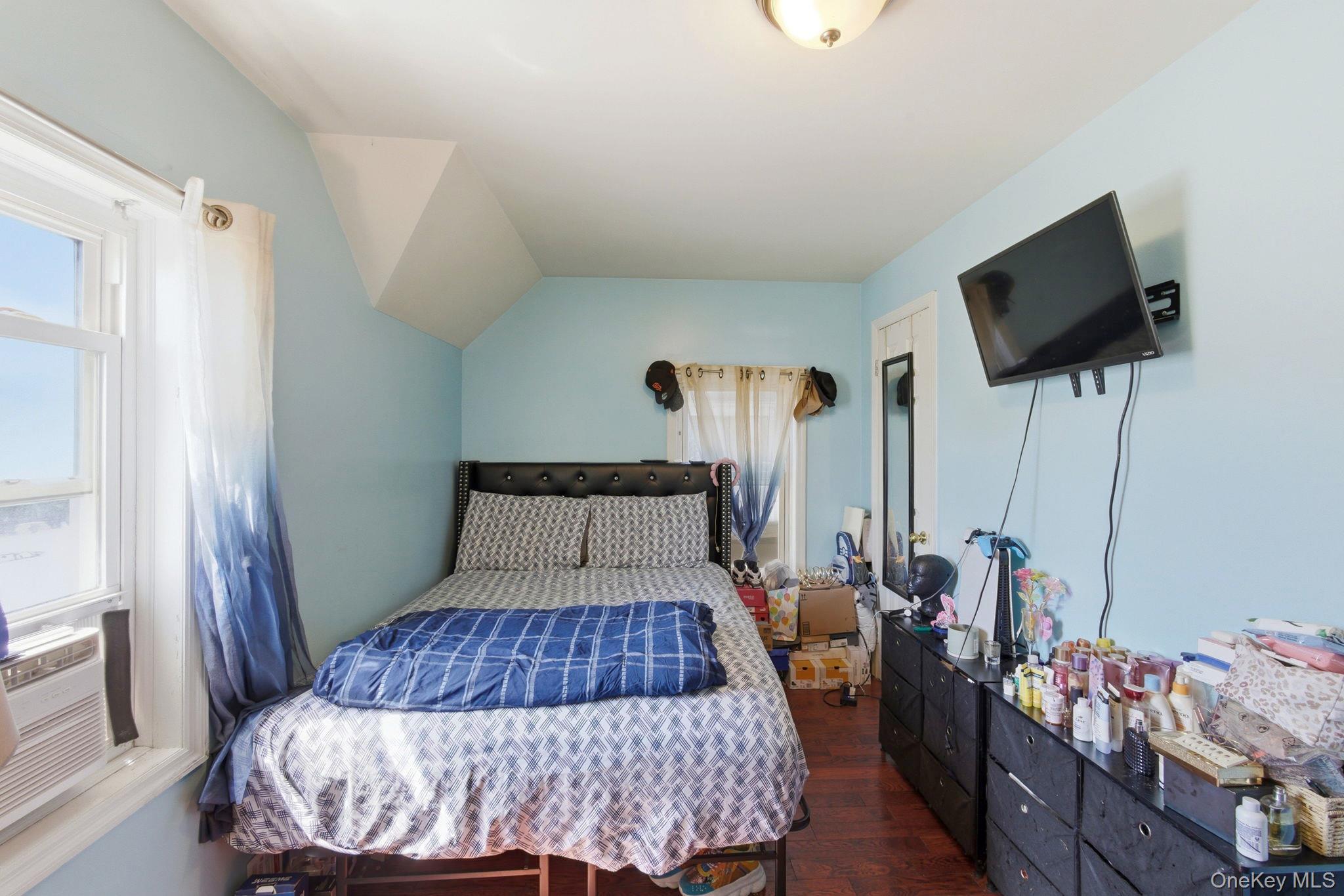180 Fountain Avenue Property Photo 9