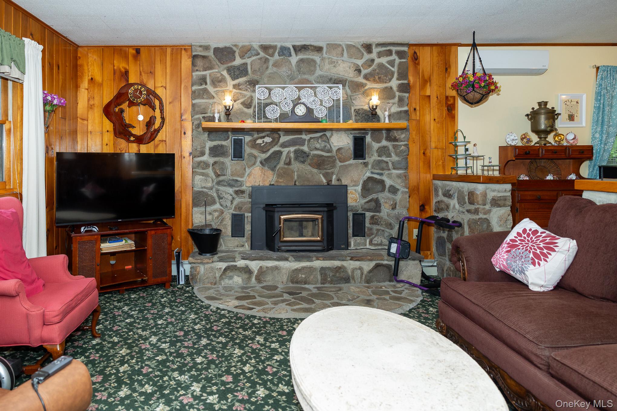 1544 Route 300 Property Photo 8