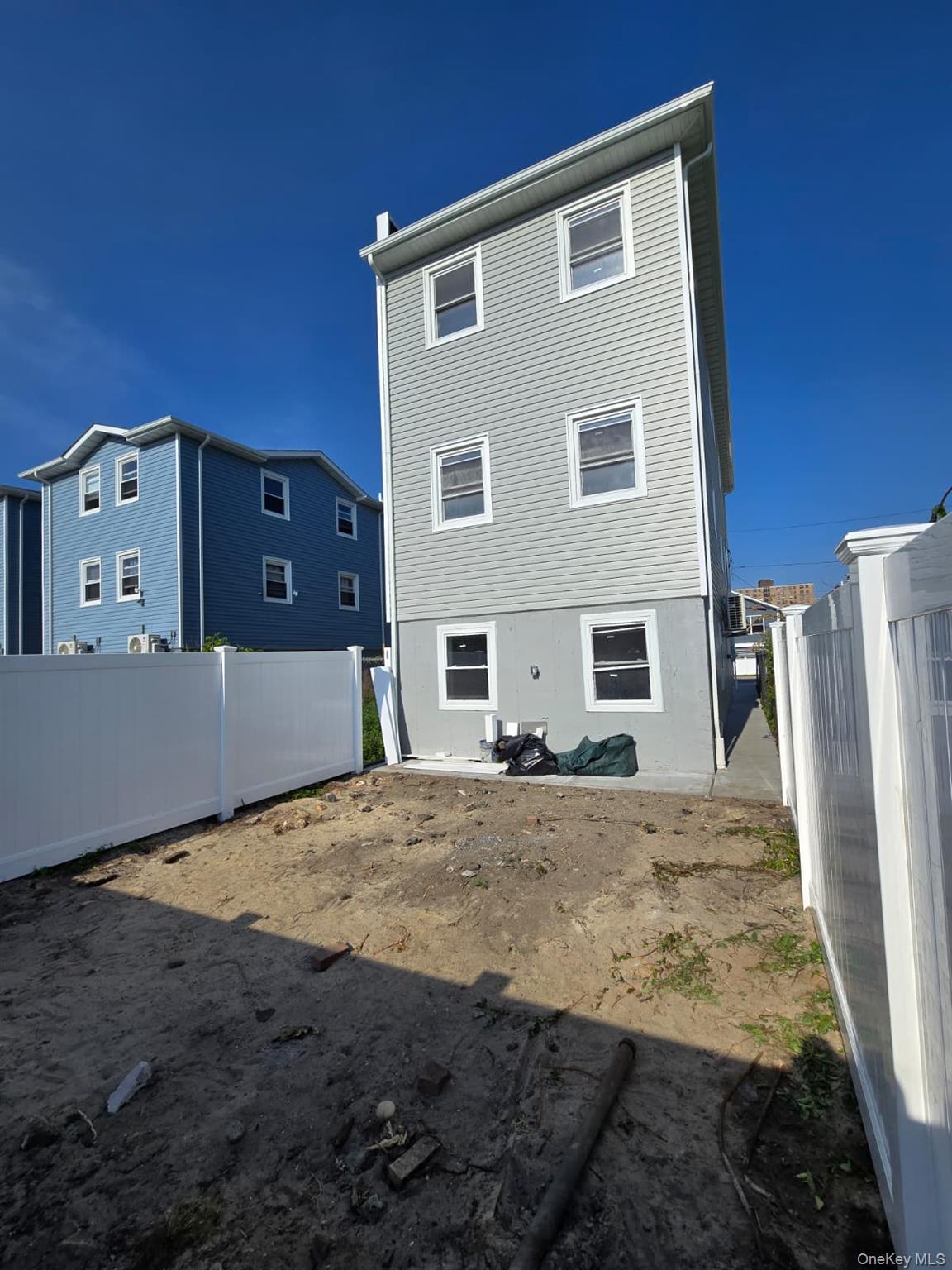 445 Beach 45th Street Property Photo 3