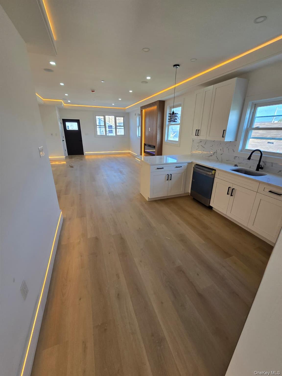 445 Beach 45th Street Property Photo 12