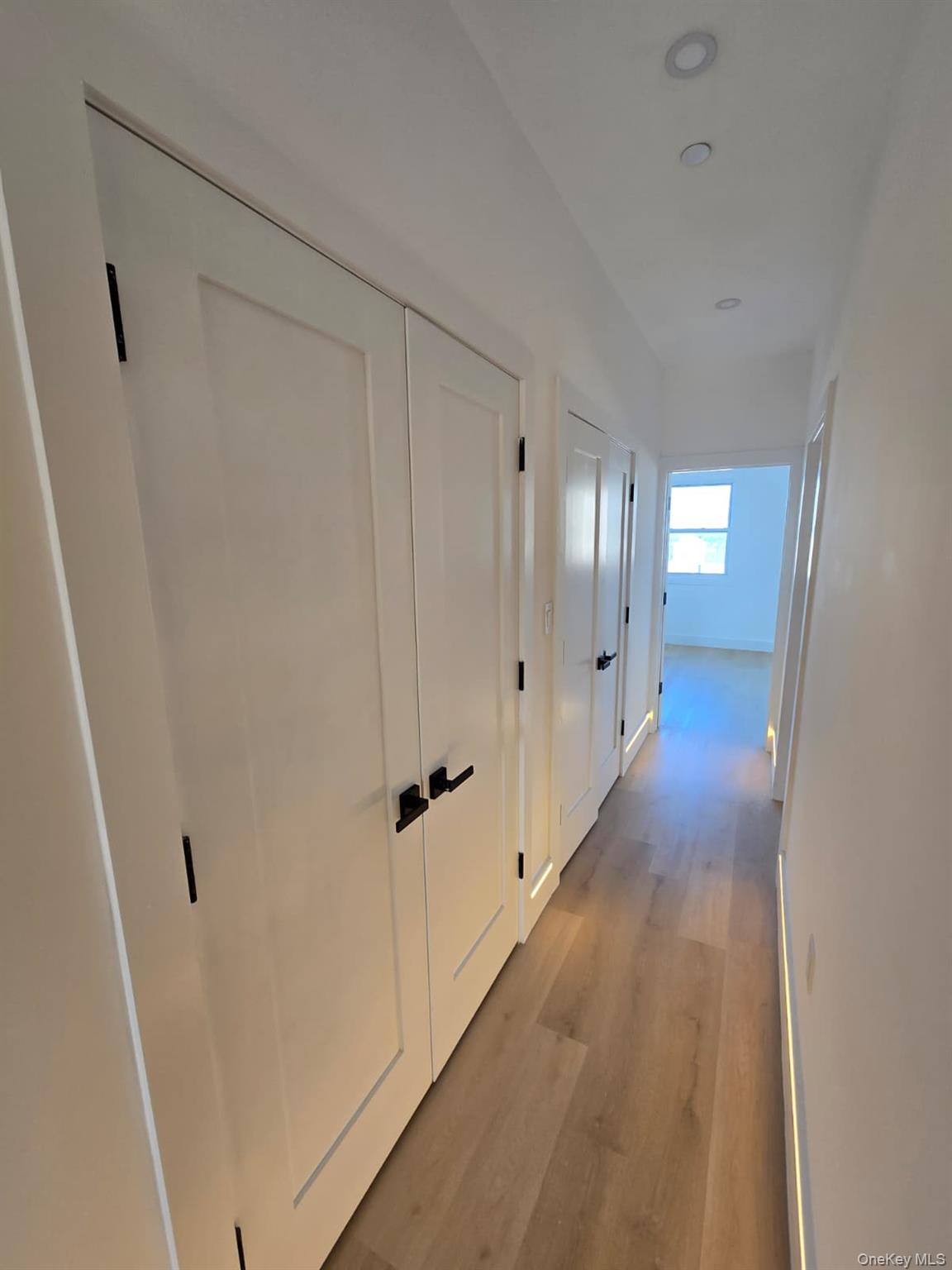 445 Beach 45th Street Property Photo 19