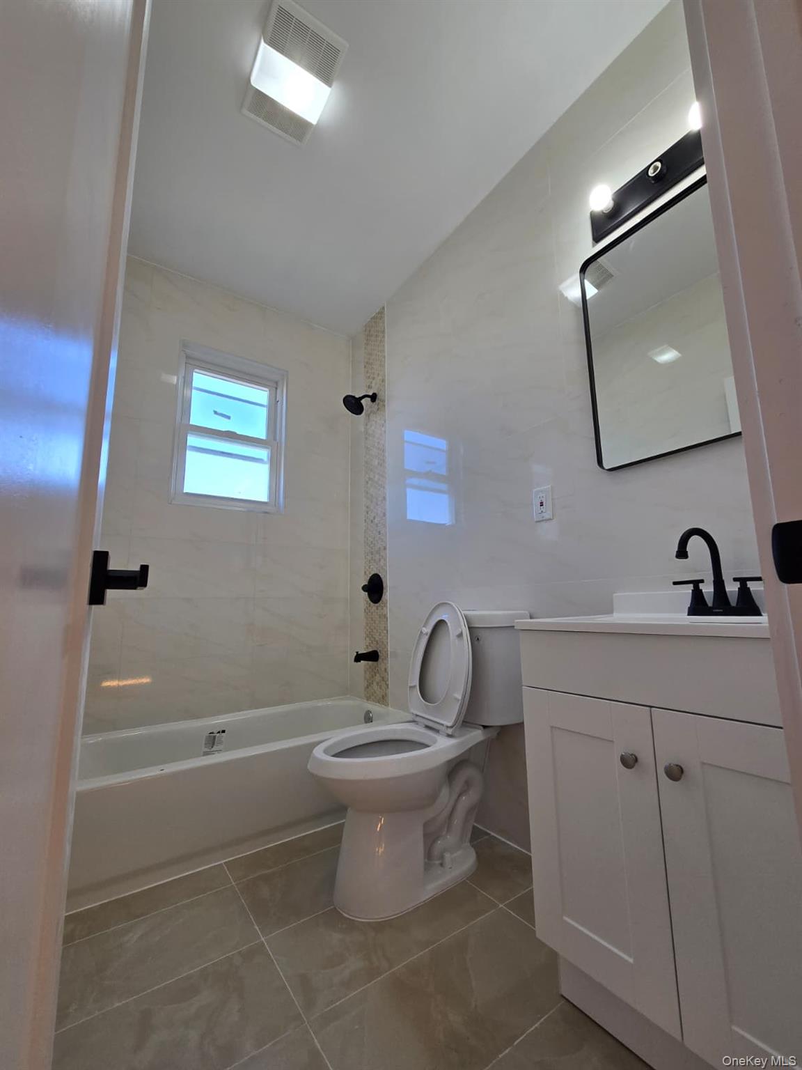 445 Beach 45th Street Property Photo 20