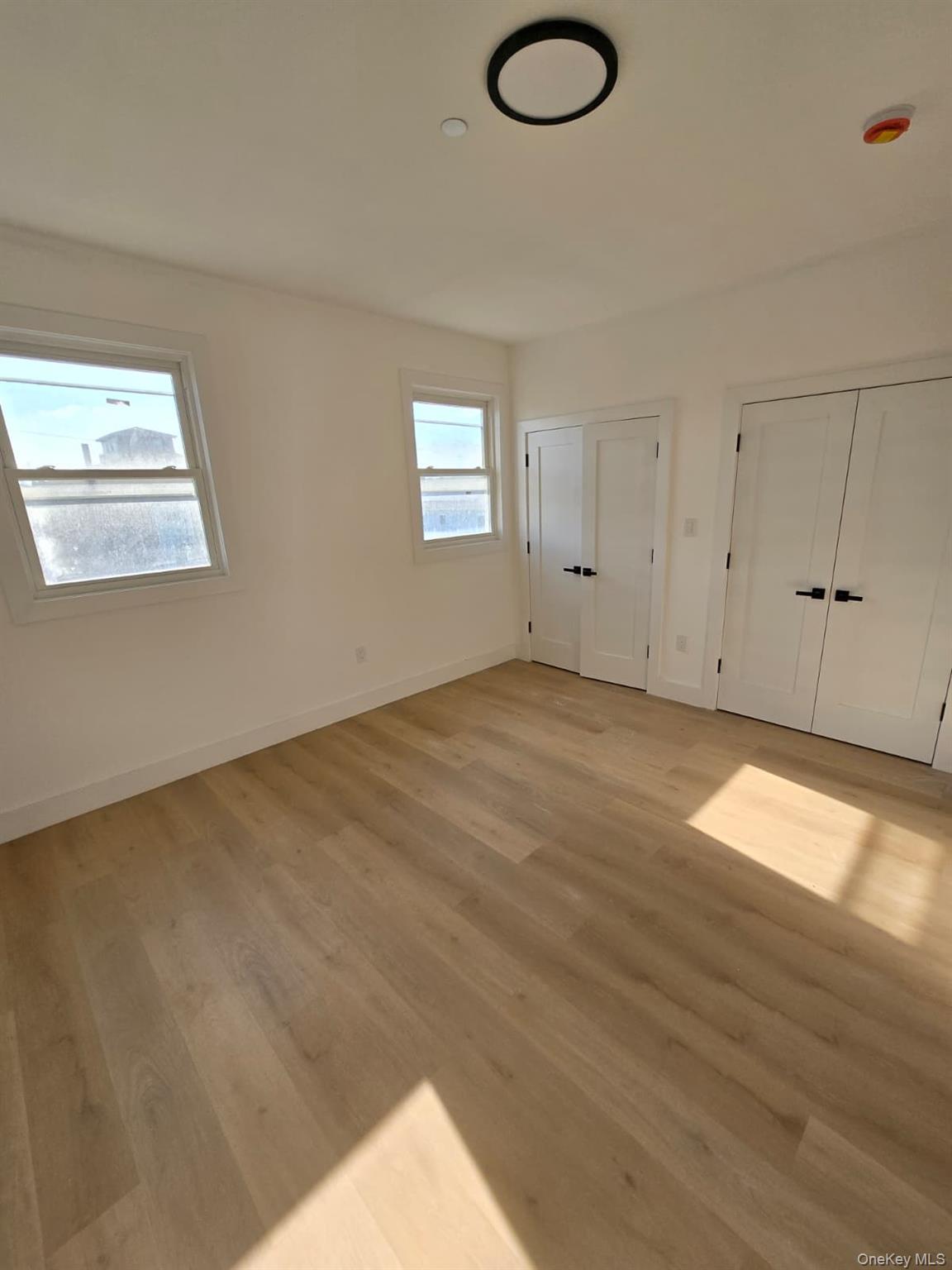 445 Beach 45th Street Property Photo 21