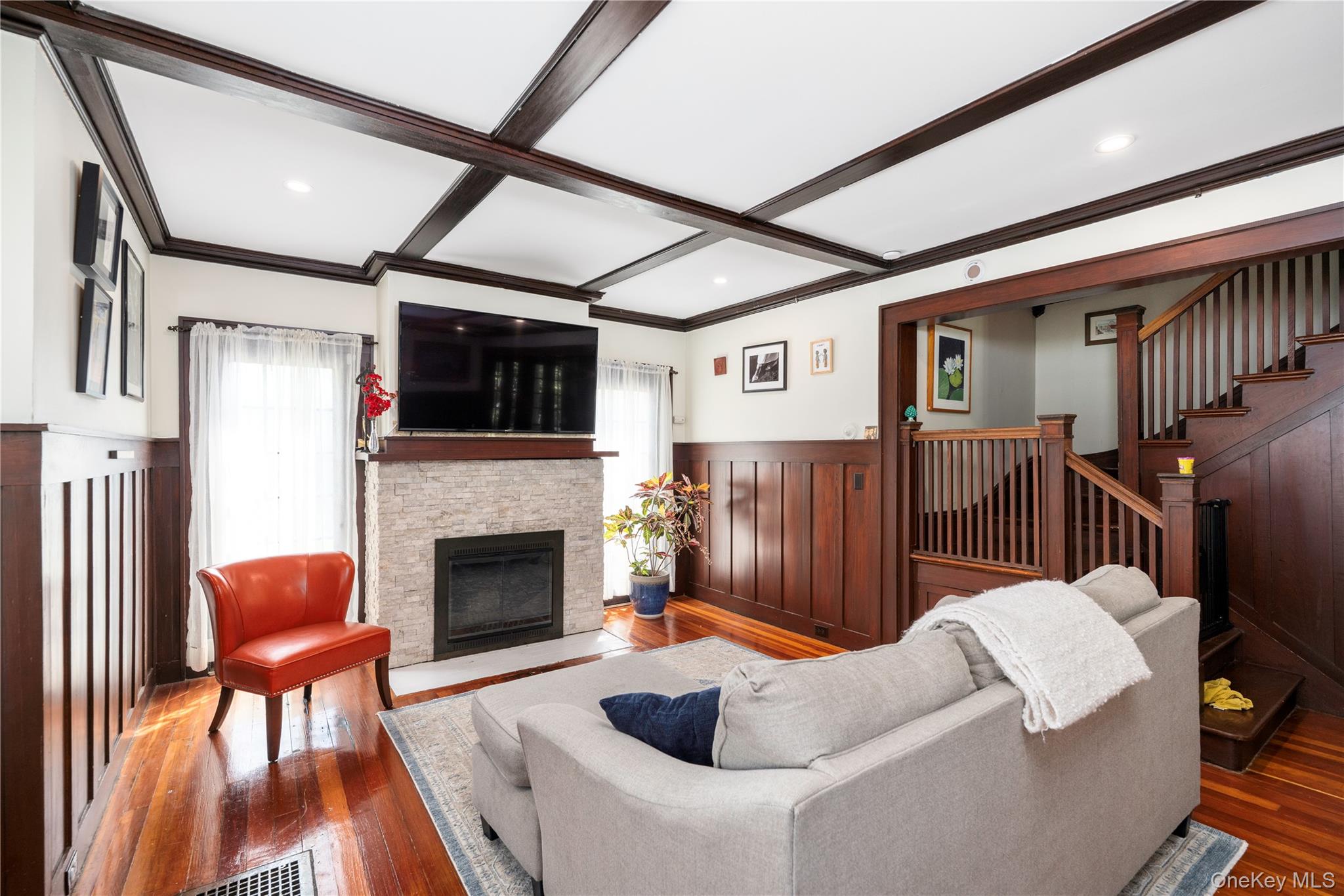 21 Barnard Avenue Property Photo 5