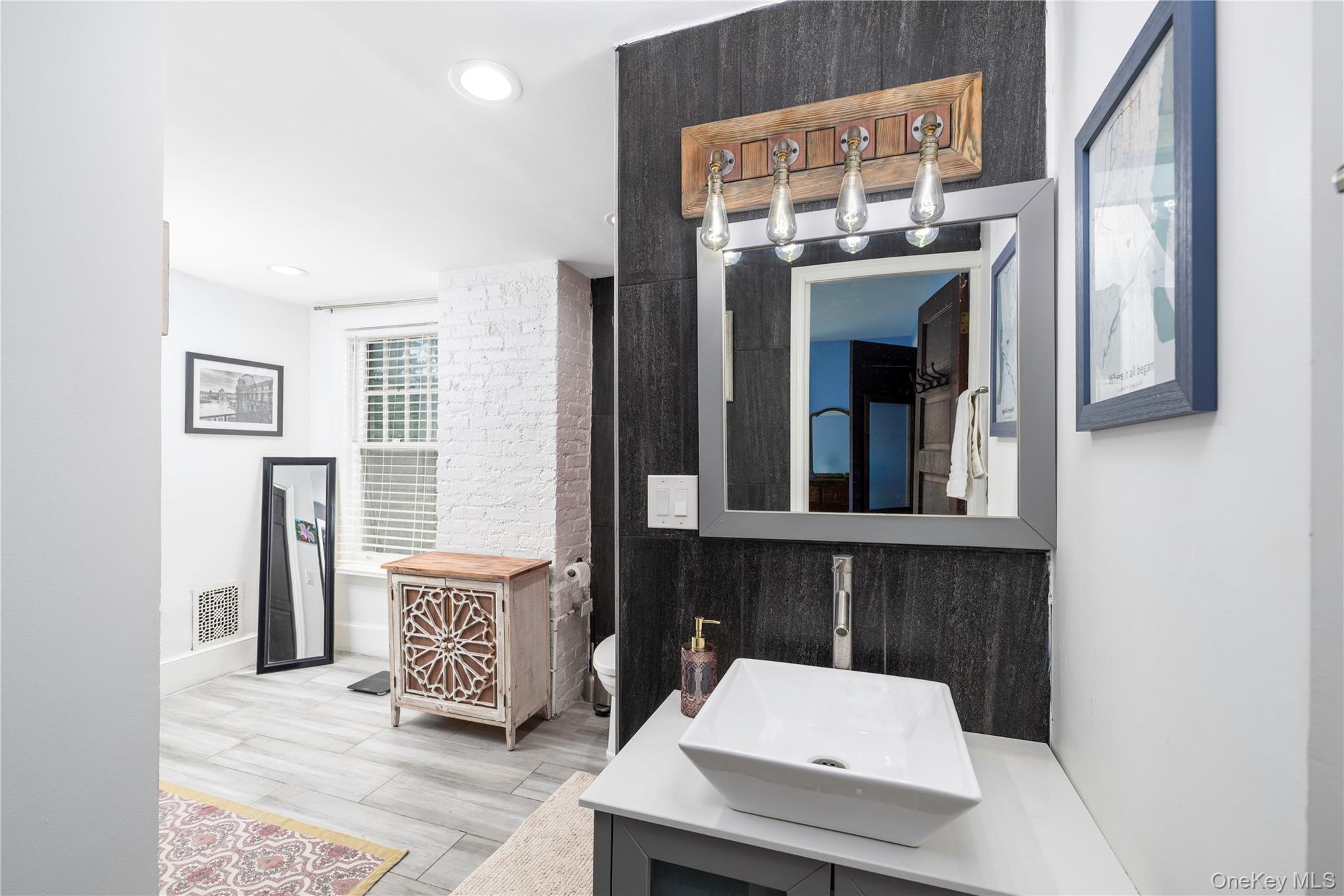 21 Barnard Avenue Property Photo 16