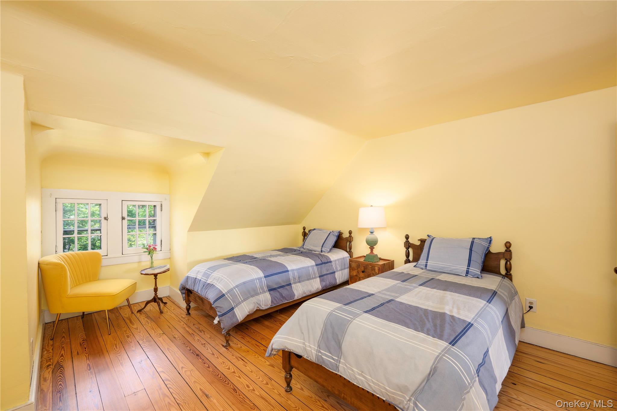 21 Barnard Avenue Property Photo 24