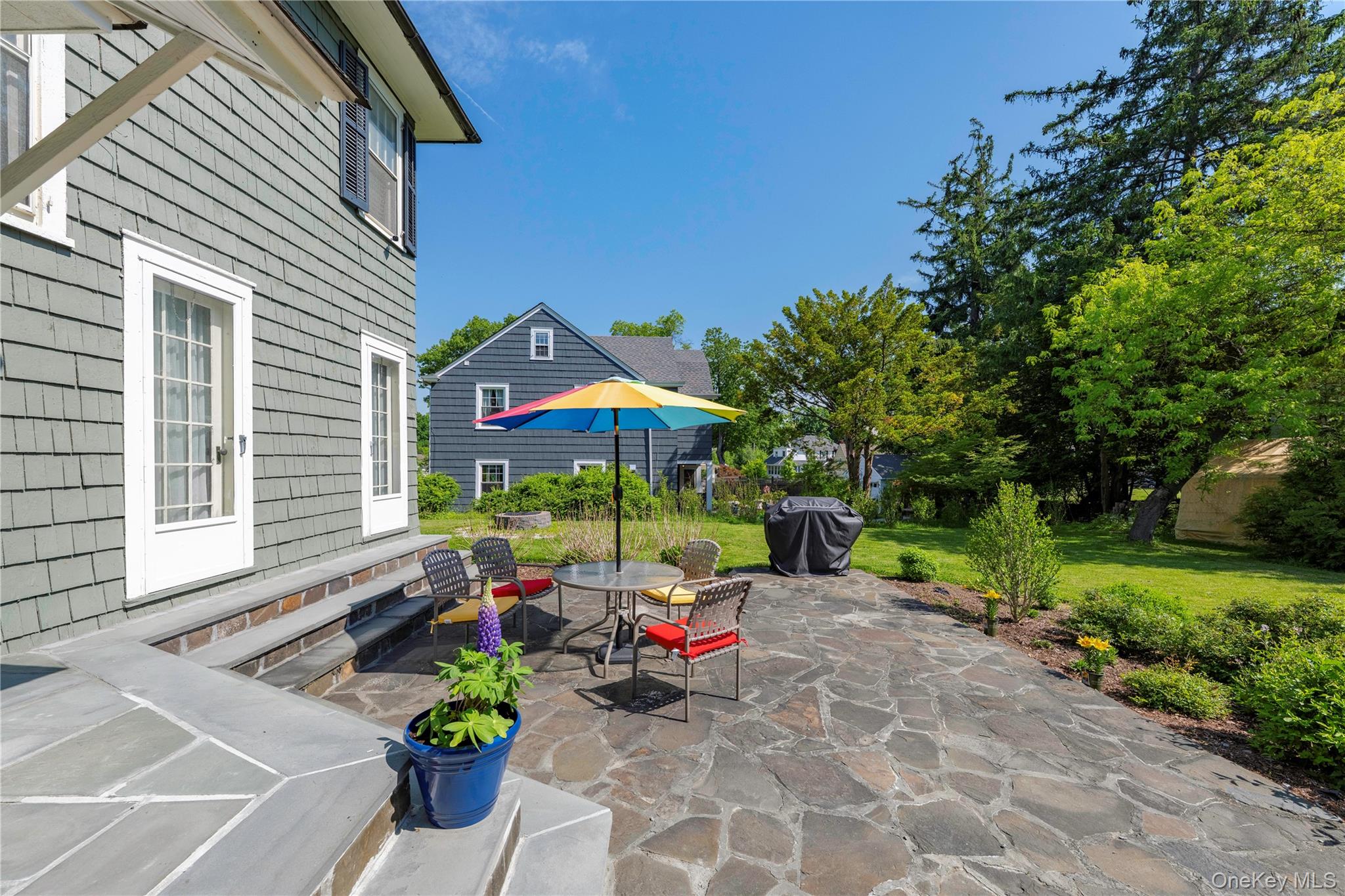 21 Barnard Avenue Property Photo 32