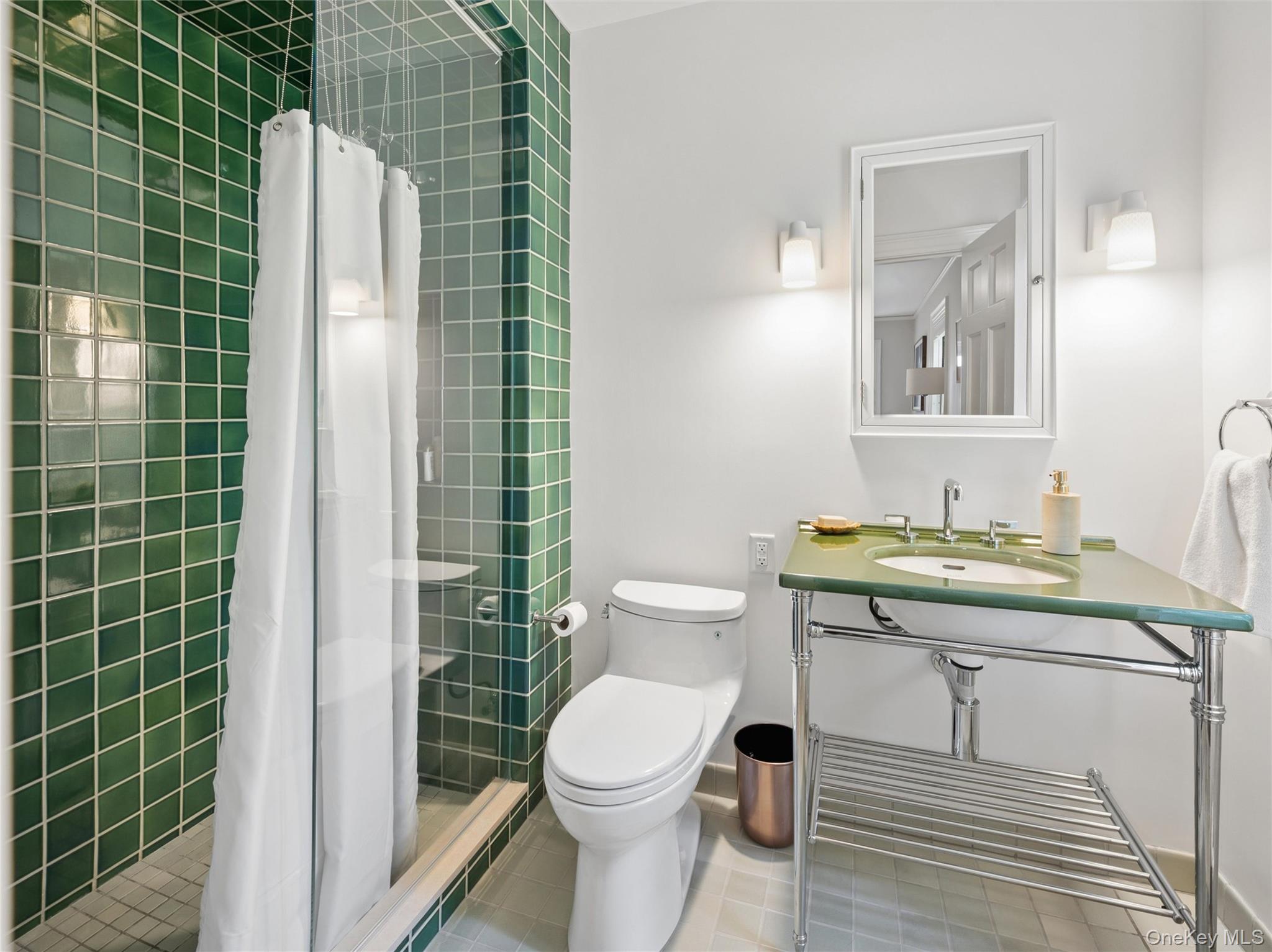 1384 Park Lane Property Photo 30