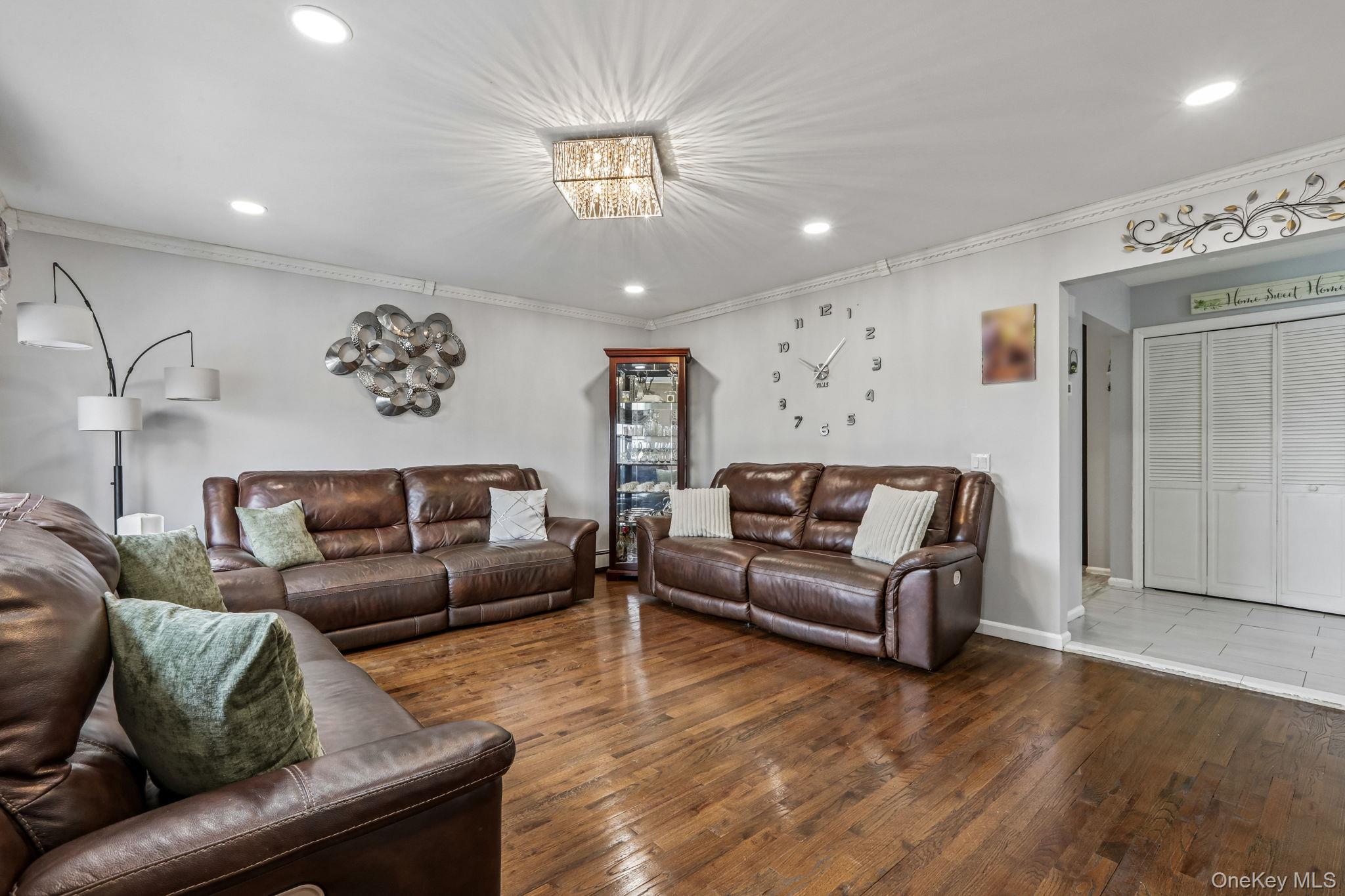 583 Bellevue Avenue Property Photo 11