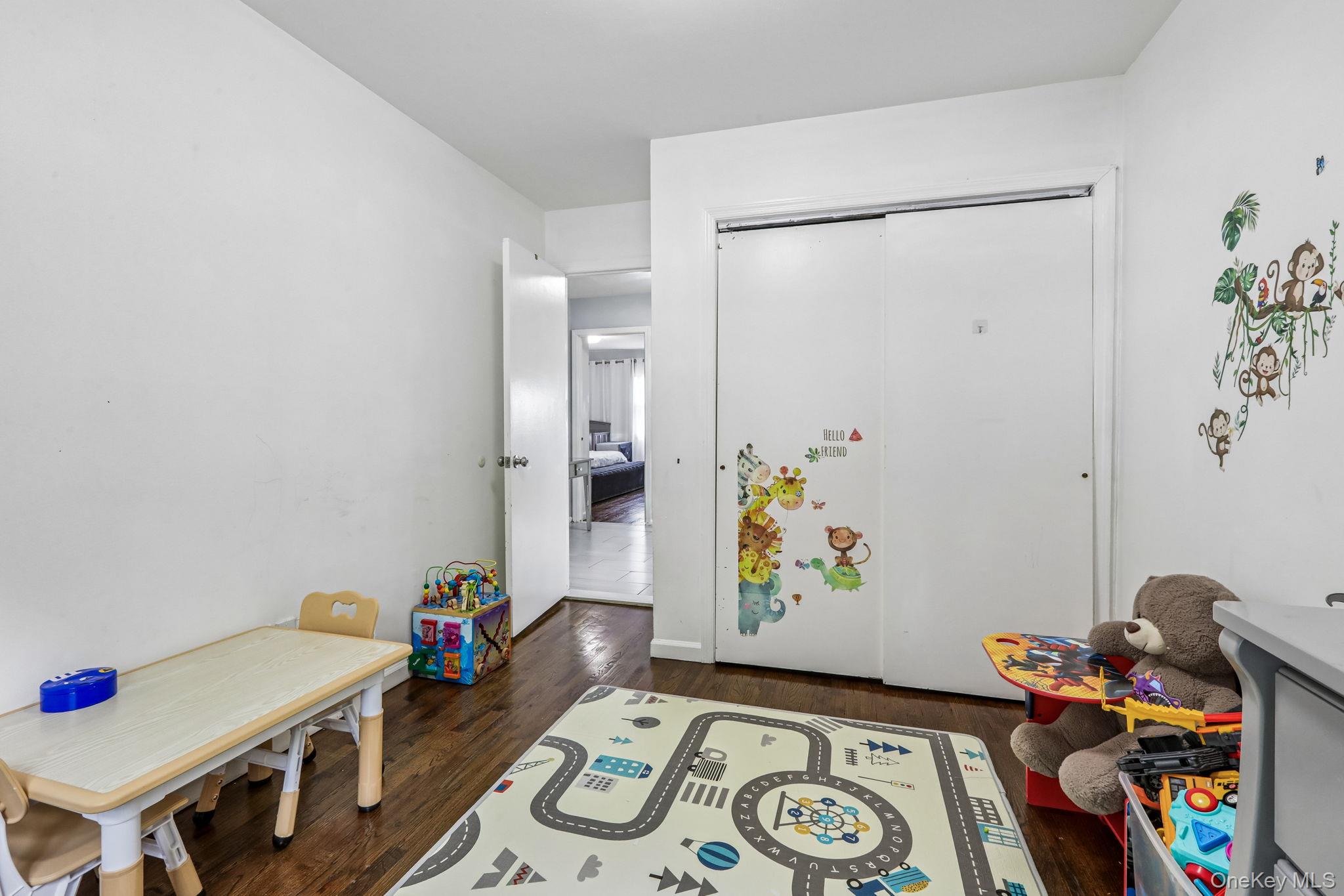 583 Bellevue Avenue Property Photo 22
