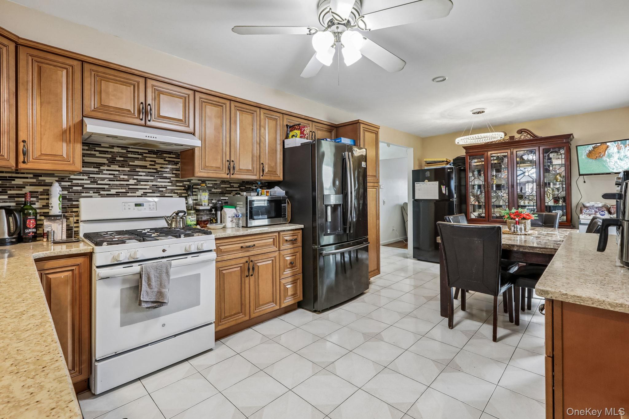583 Bellevue Avenue Property Photo 30
