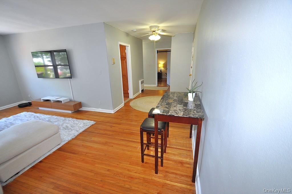485 Webster Avenue B5 Property Photo 16