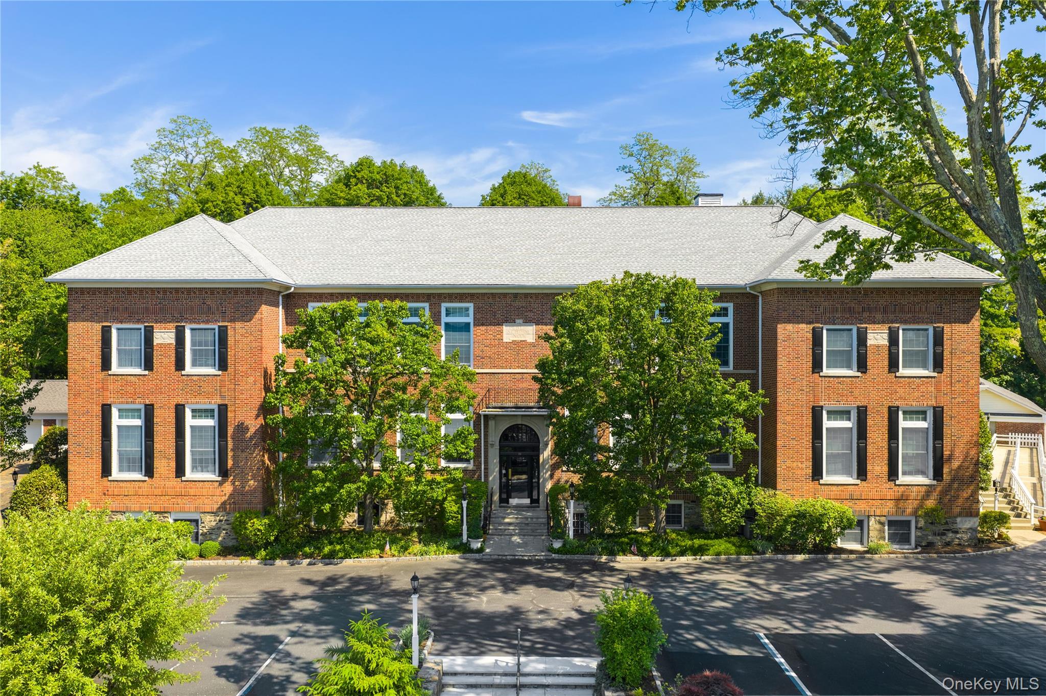 20 Whippoorwill Road 2J