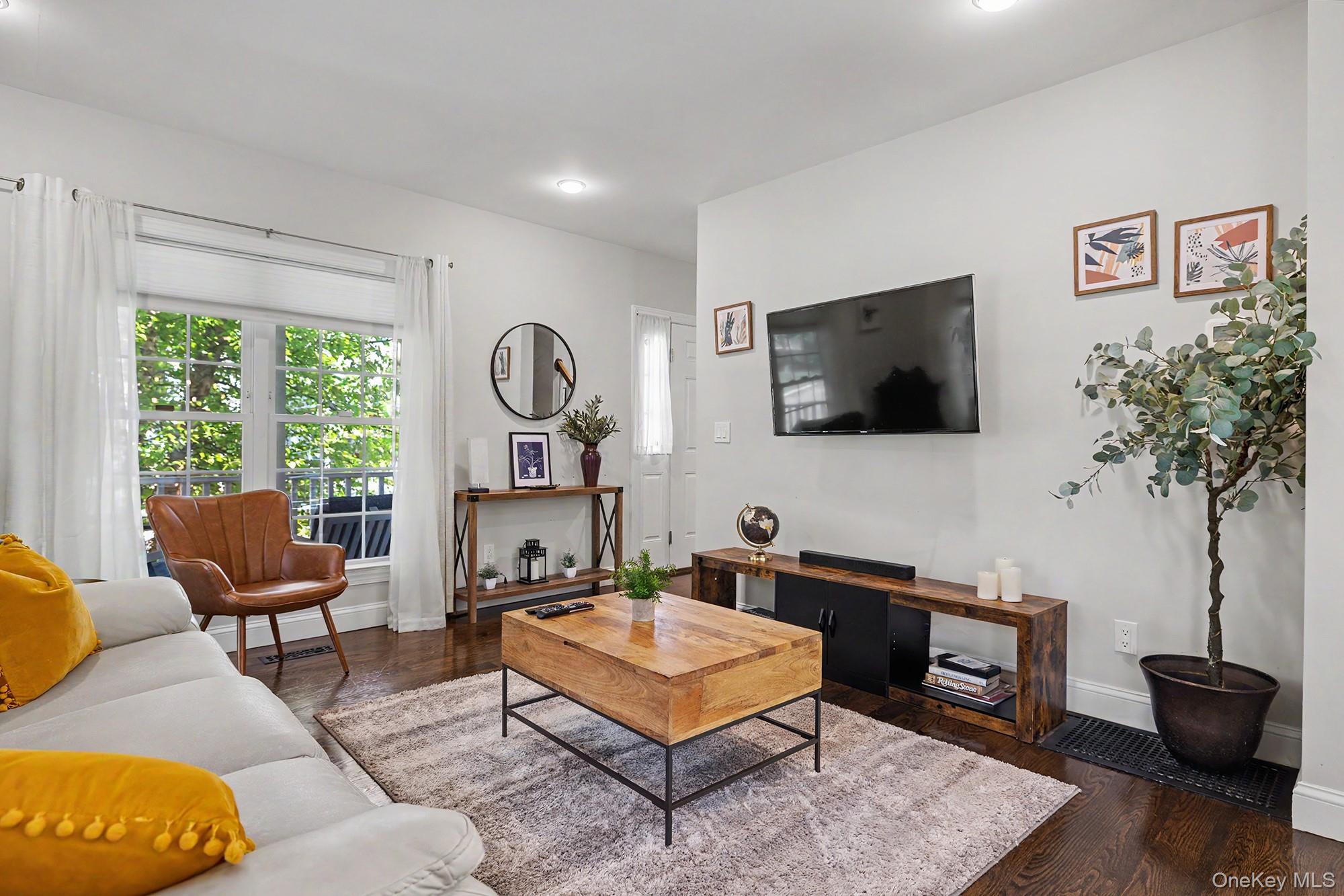 55 Hawley Avenue Property Photo 15