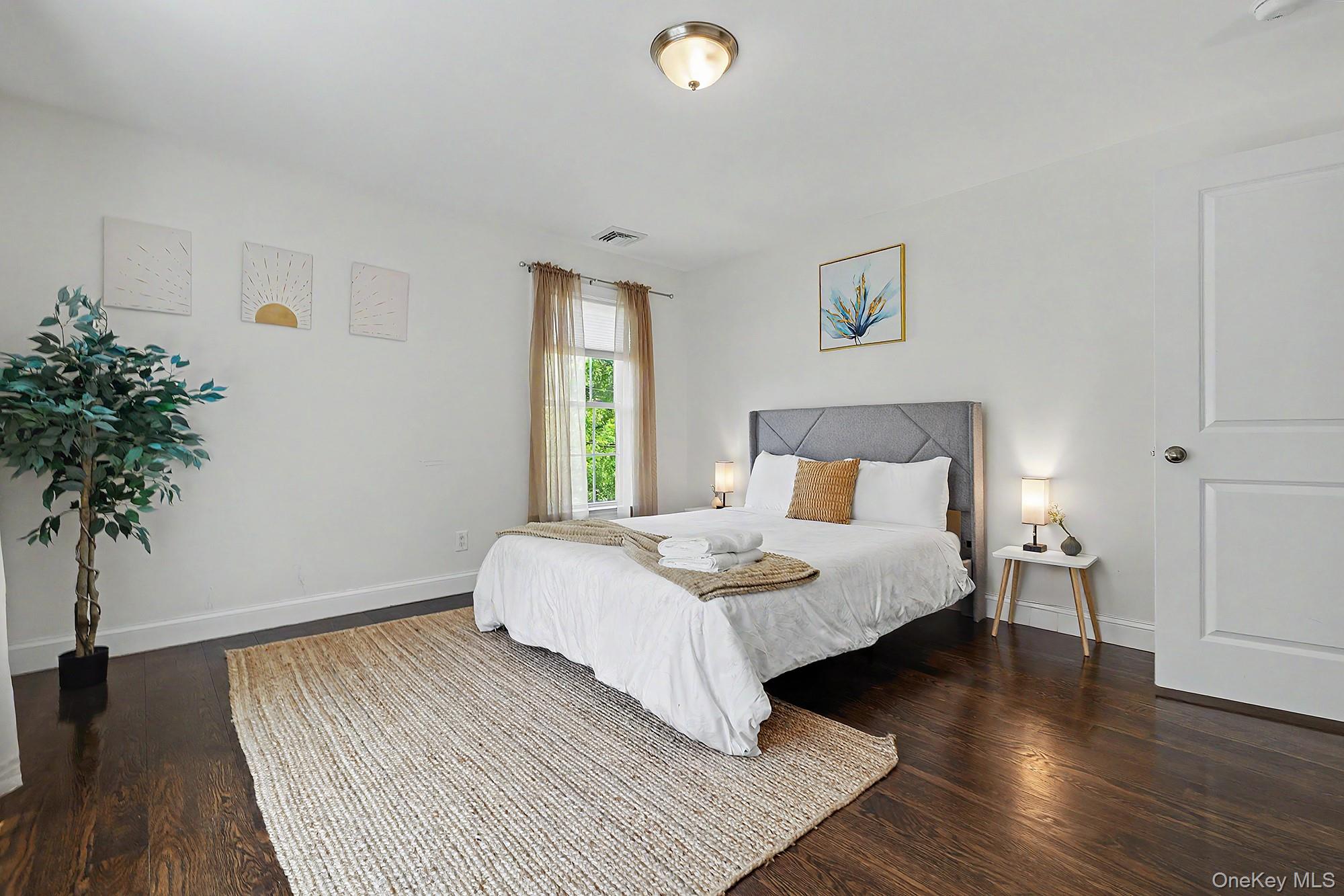 55 Hawley Avenue Property Photo 30