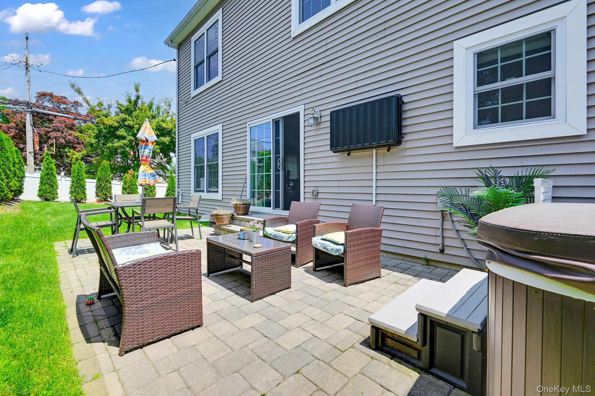 55 Hawley Avenue Property Photo 38