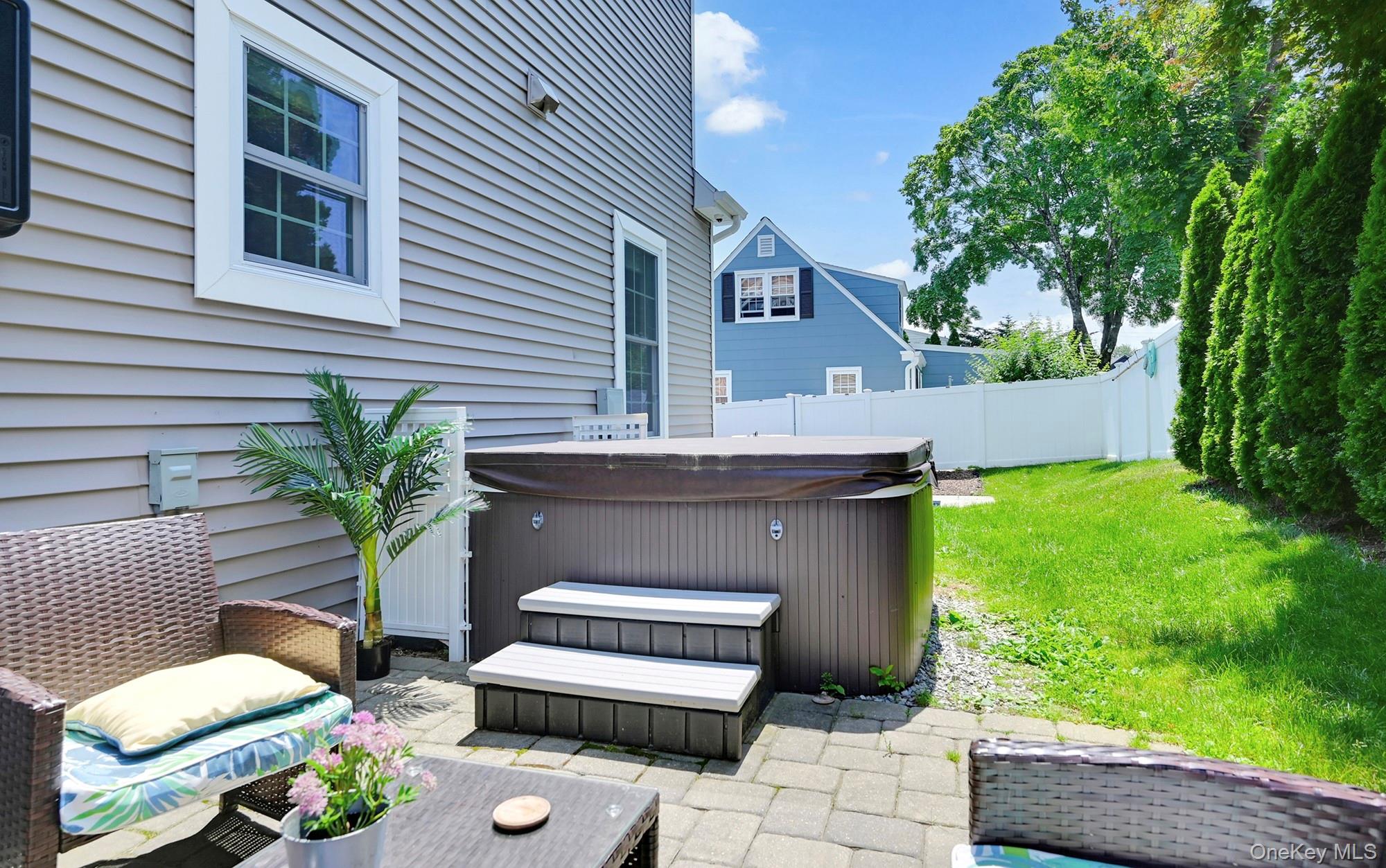 55 Hawley Avenue Property Photo 40