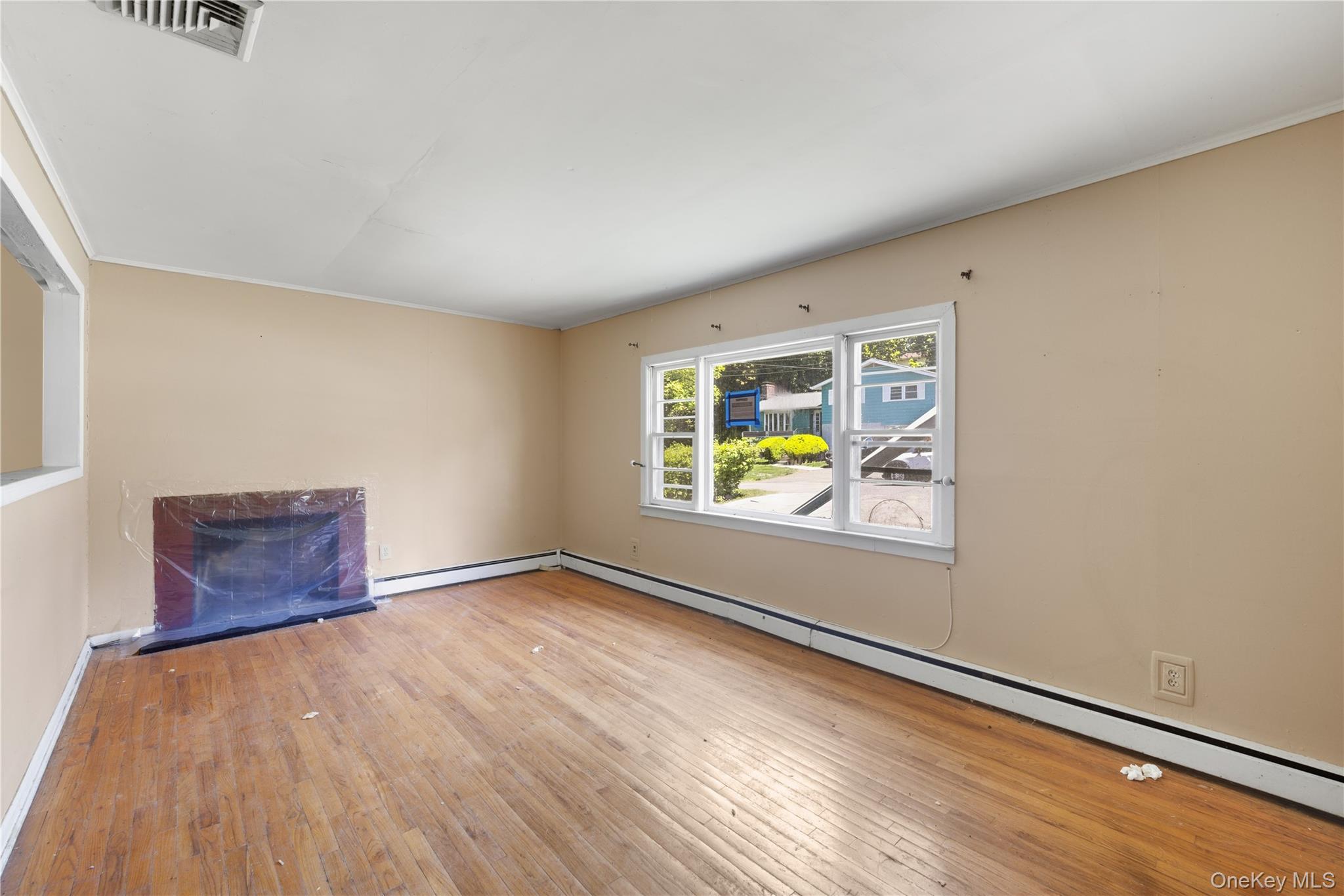 22 N Lawrence Avenue Property Photo 6