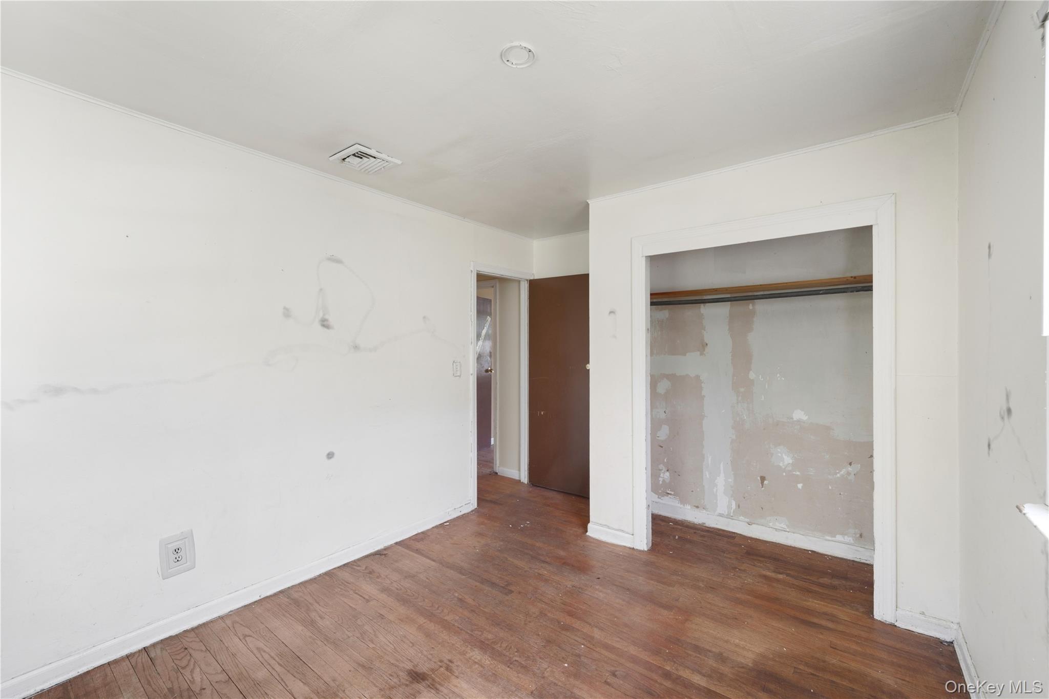 22 N Lawrence Avenue Property Photo 13