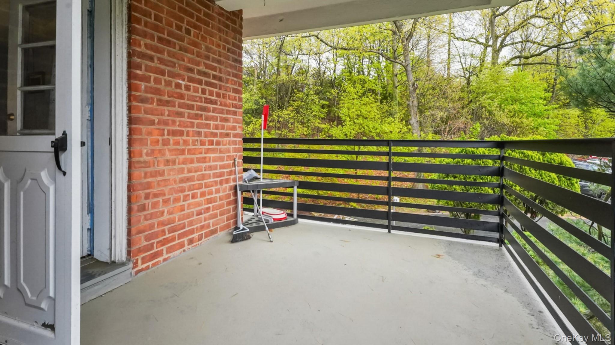 1133 Midland Avenue 3K Property Photo 1