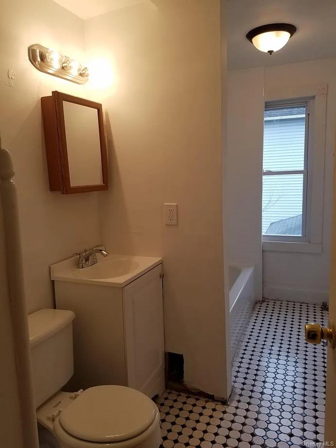95 Clinton Avenue Property Photo 7