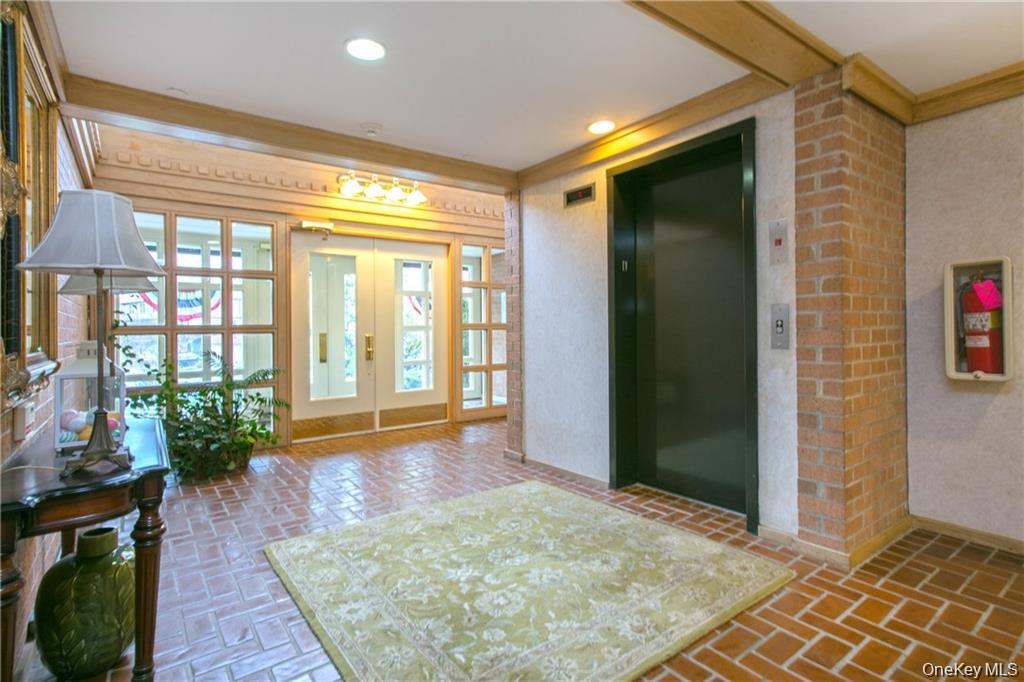 300 Livingston Avenue 2a Property Photo 2
