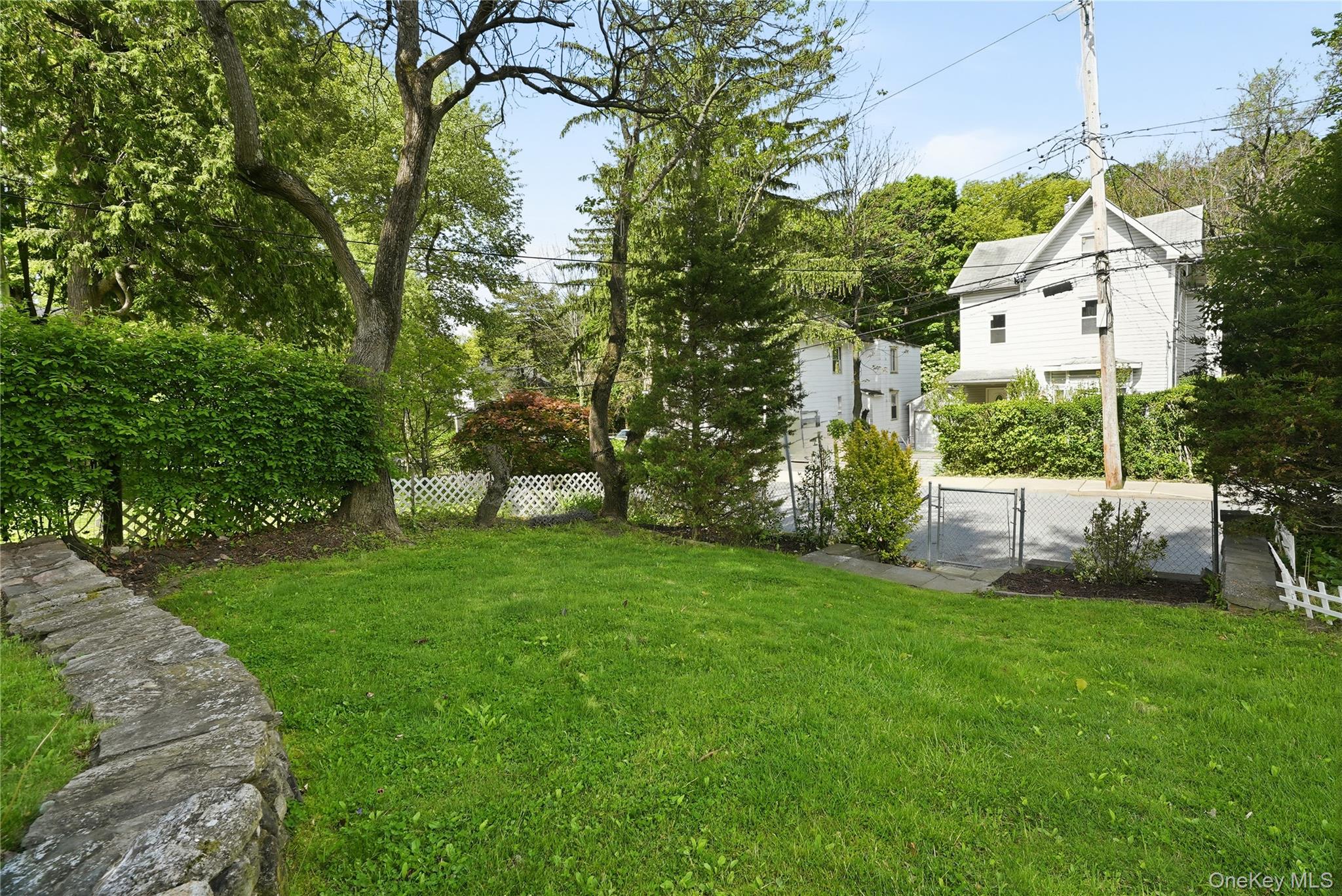 116 Carpenter Avenue Property Photo 4